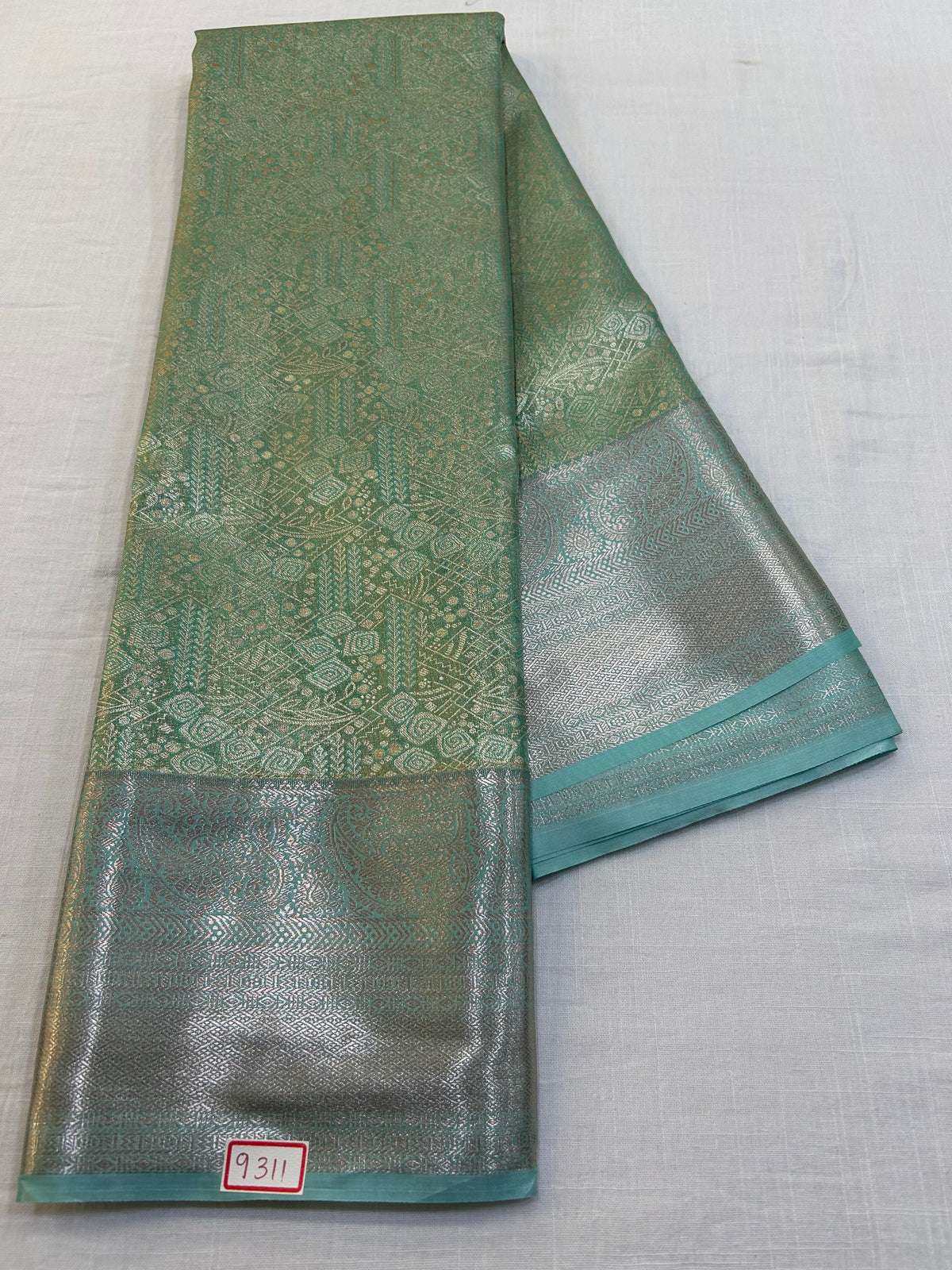 Semi Kanchi Tissue Pattu Saree - Pencil Work