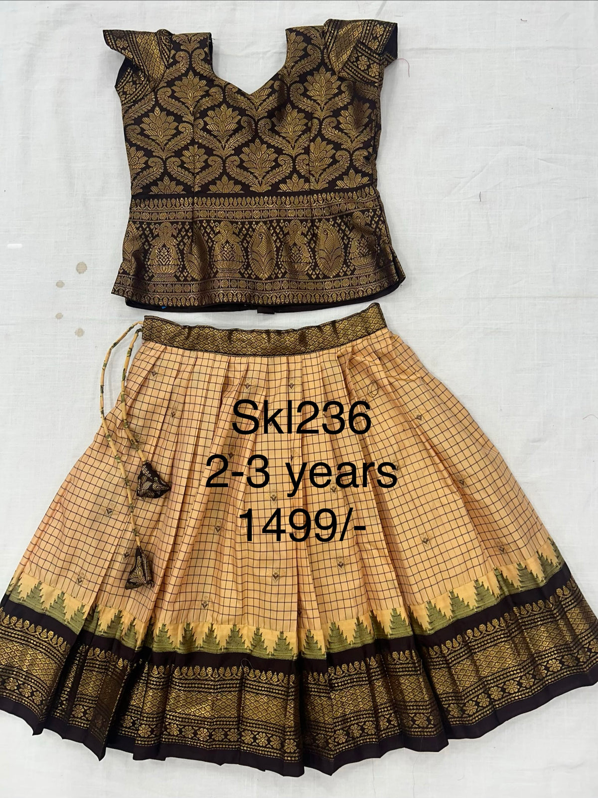 Kids Stitched Lehanga