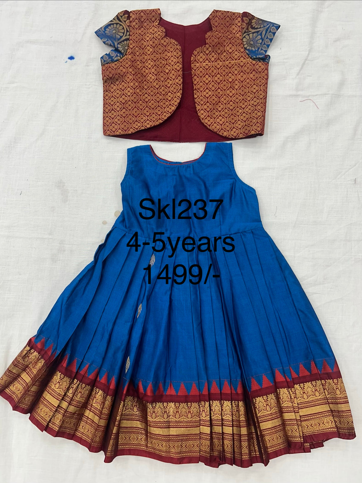 Kids Stitched Lehanga