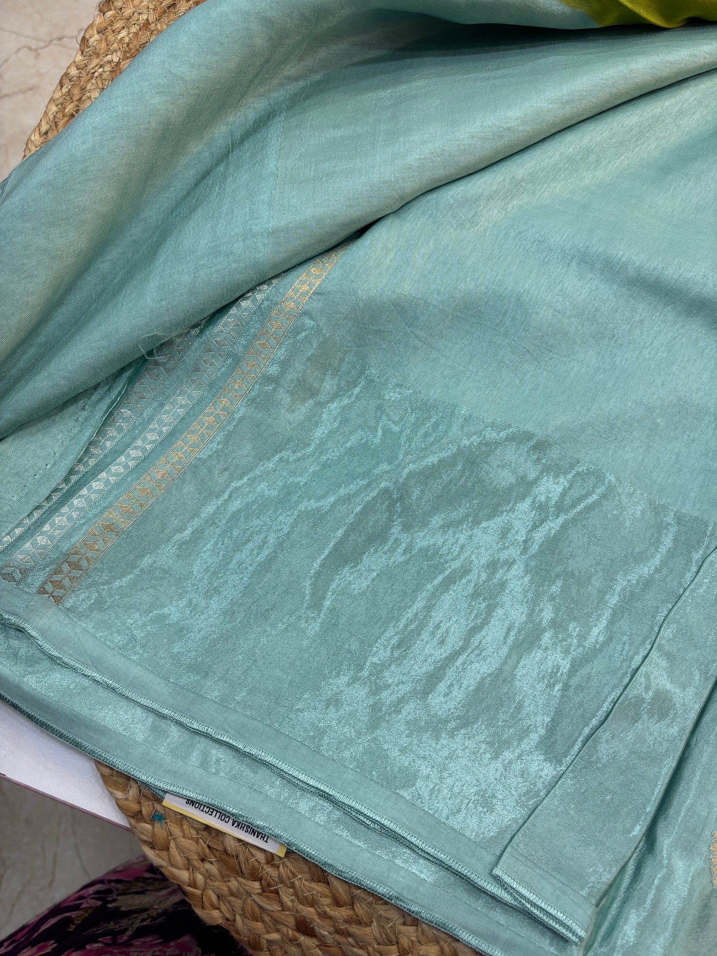 Banaras HO satin Border saree