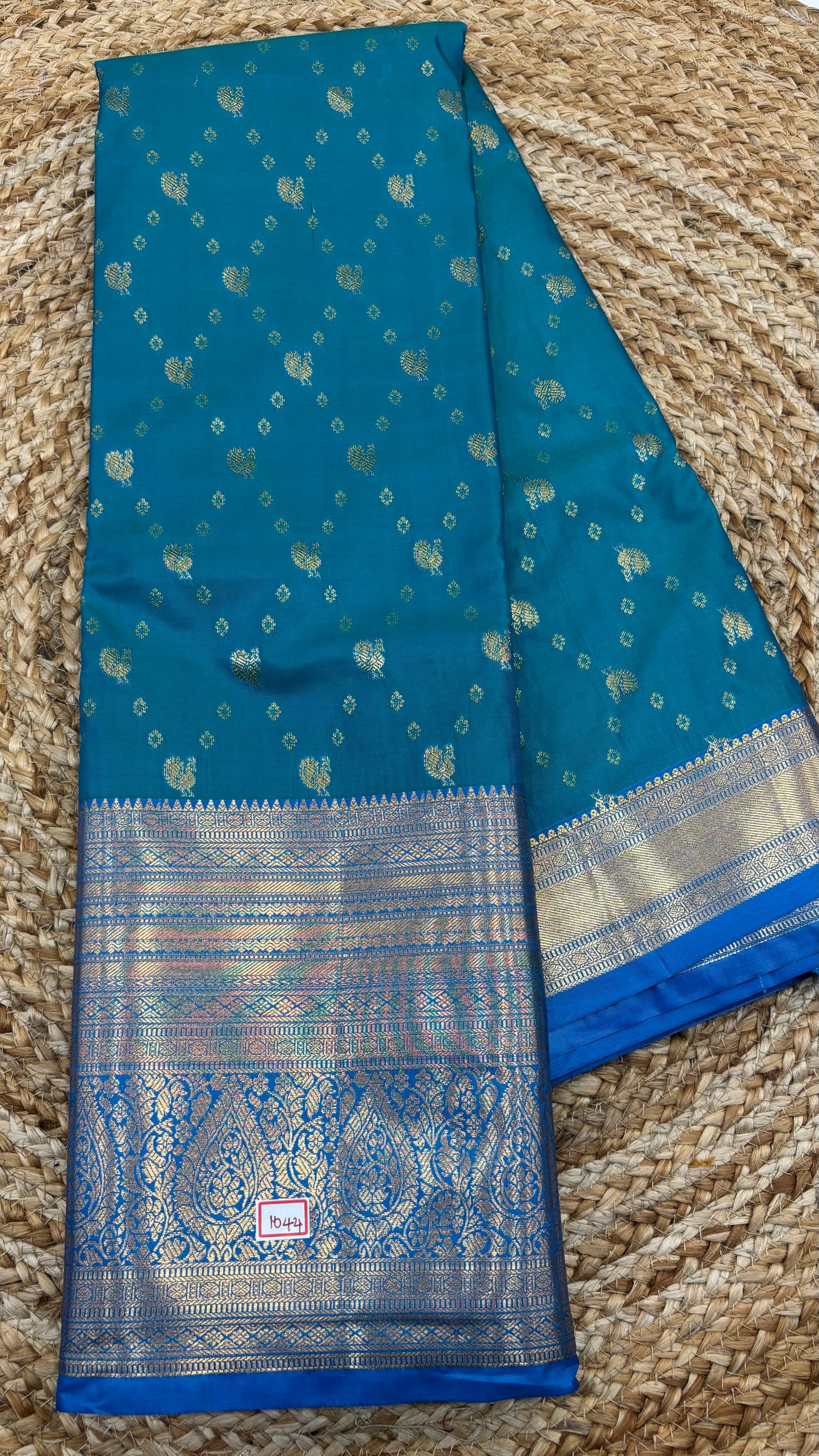 Semi Kanchi Butta Sarees