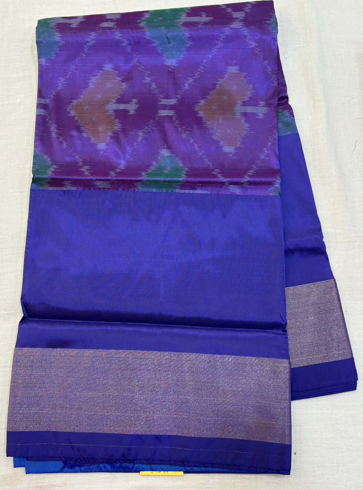 Pochampally ikkat Weaving sarees