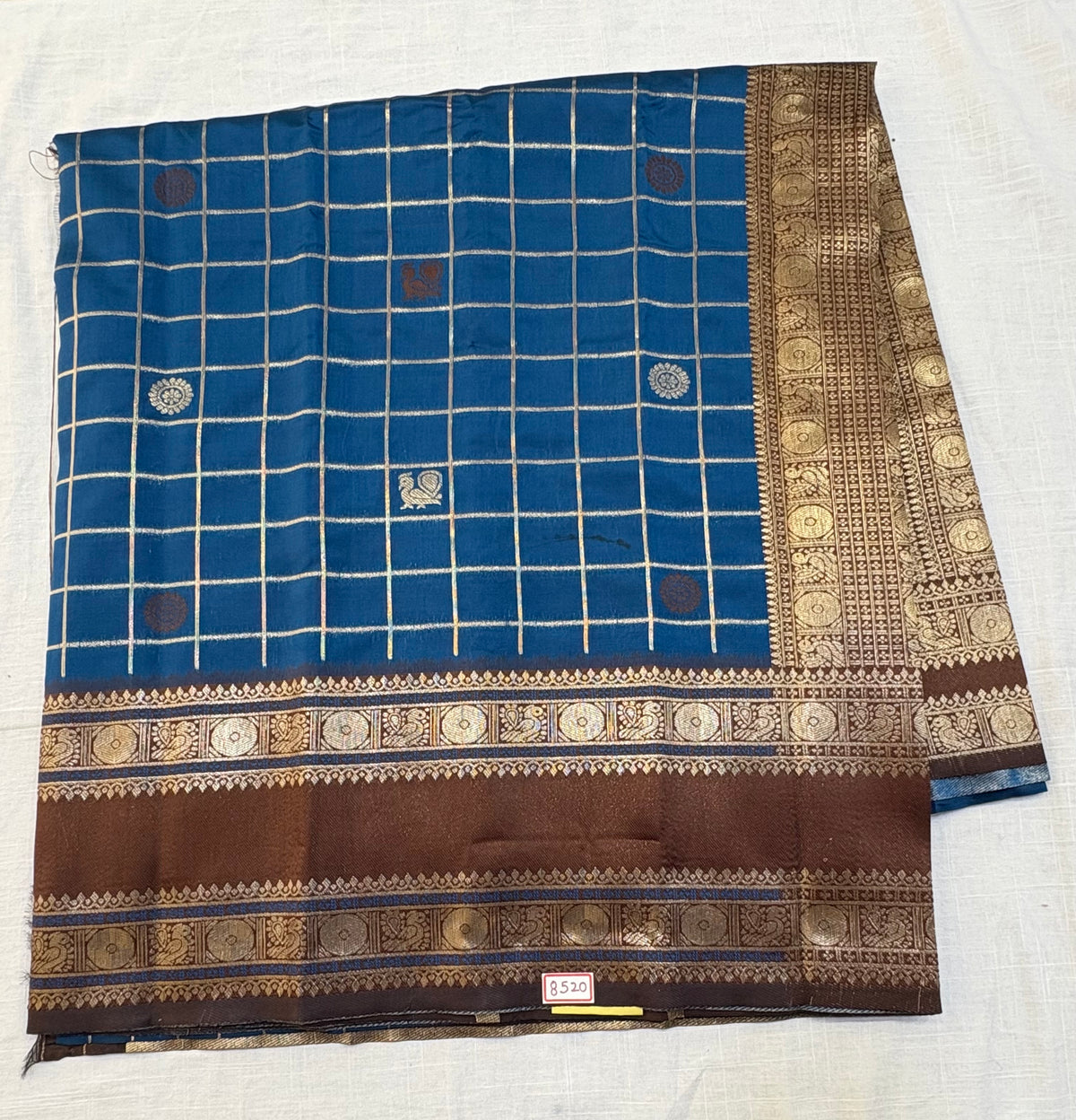 Kashika Pattu - Vintage Checks Design Saree