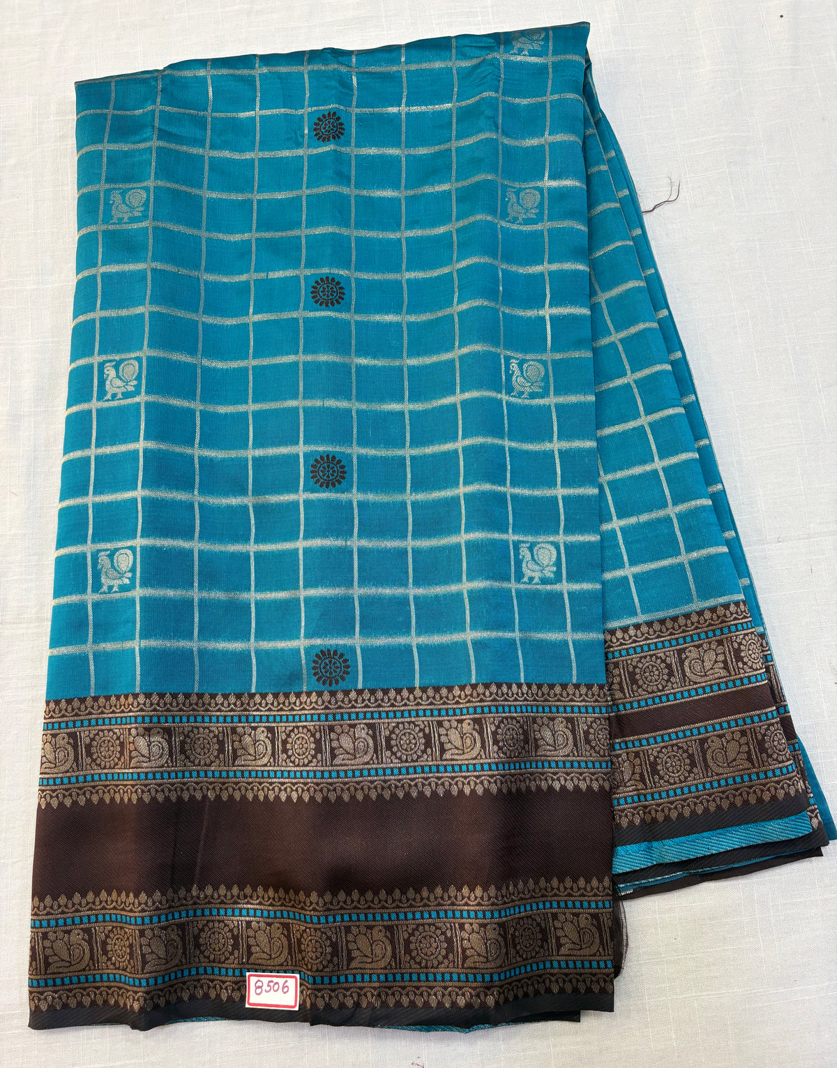 Kashika Pattu - Vintage Checks Design Saree