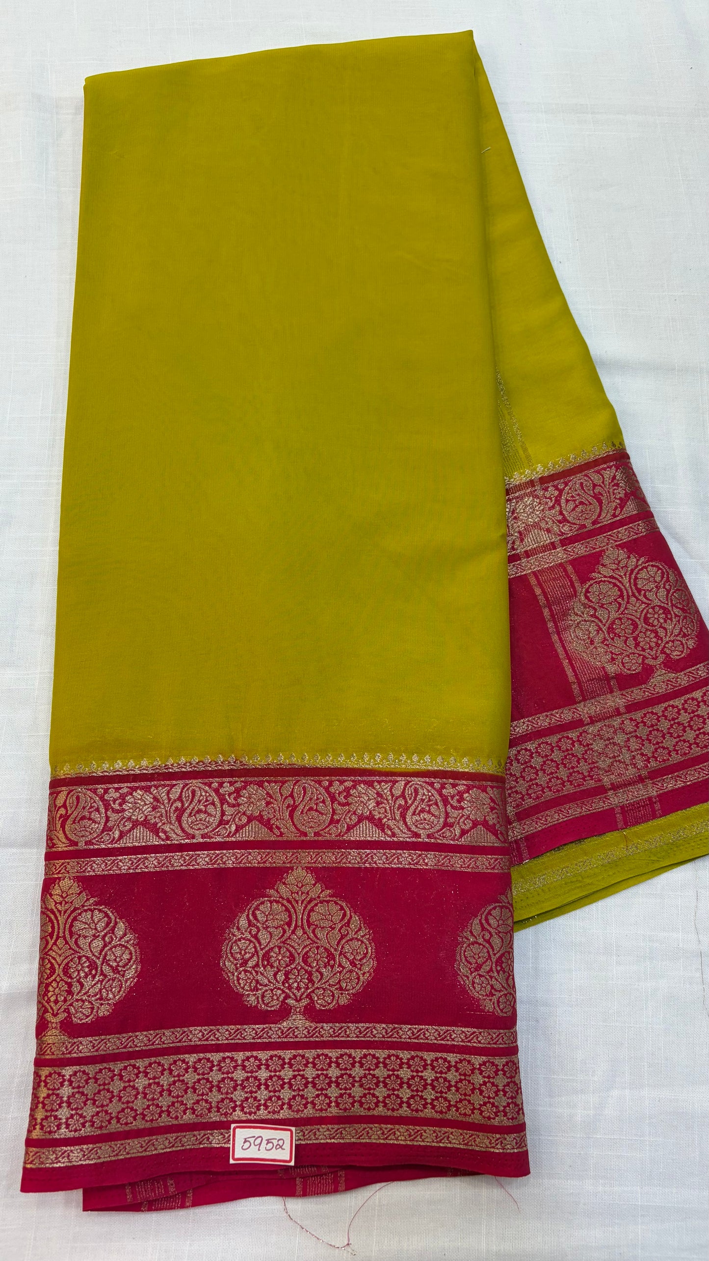 Mysore Crepe Gap borders