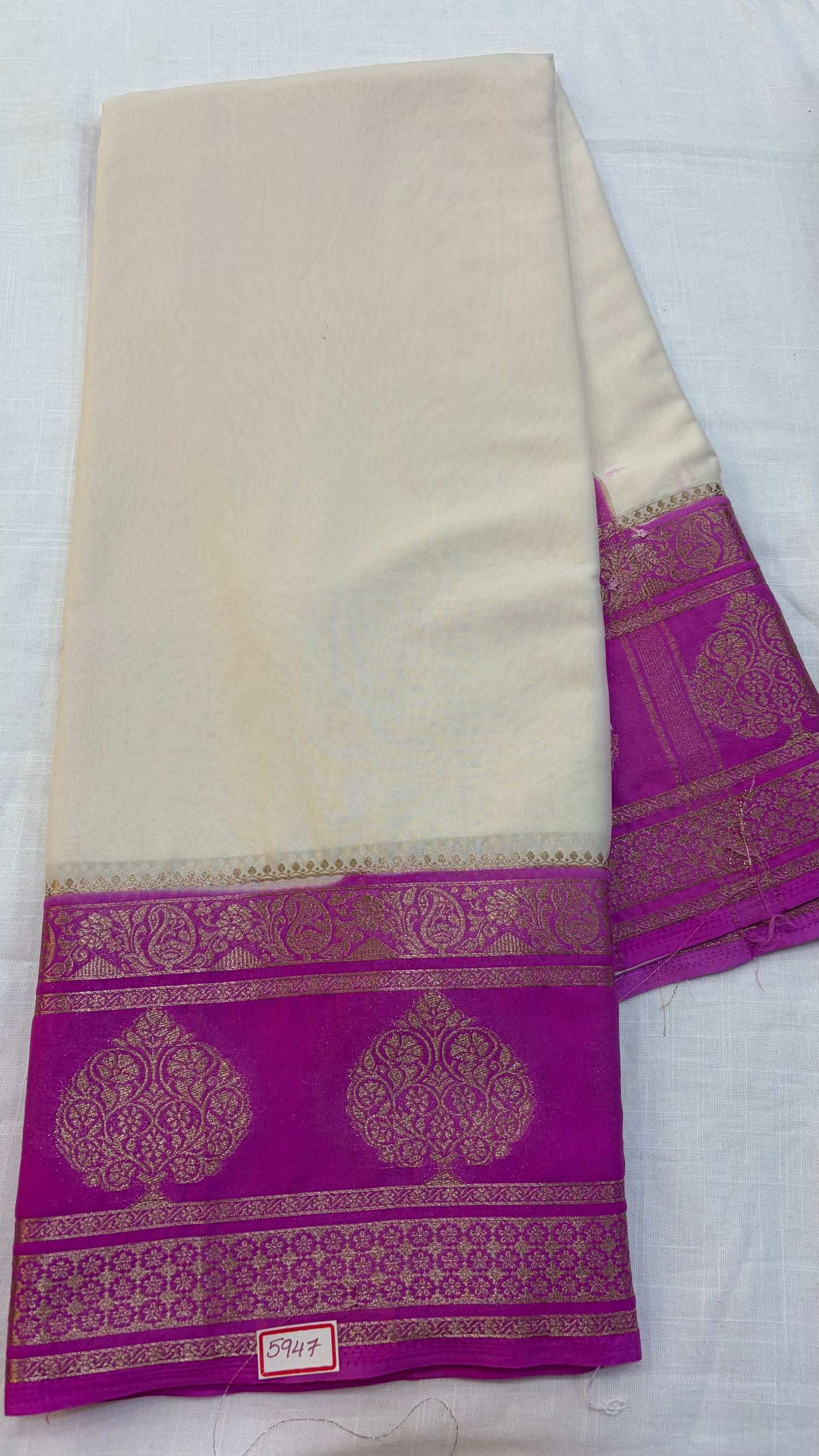 Mysore Crepe Gap borders