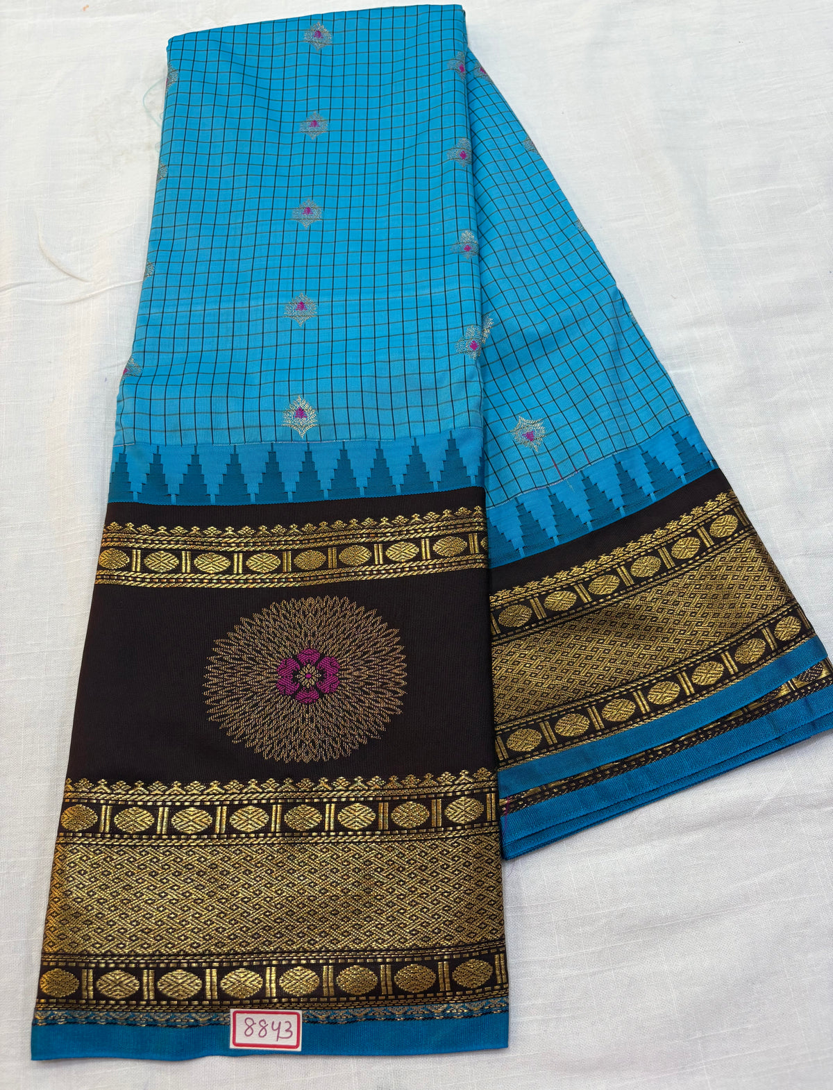 Semi Gadwal Gap Border Saree