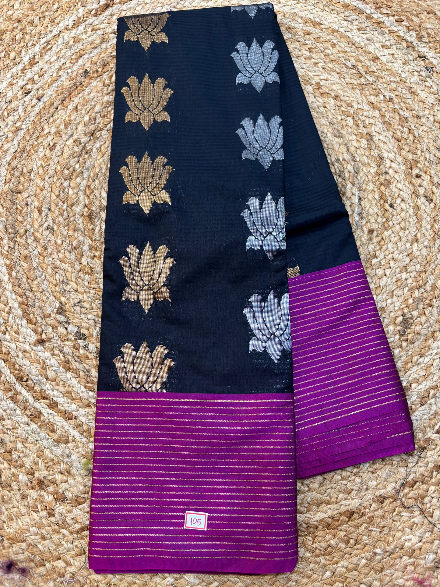 Semi Gadwal Lines Border Saree
