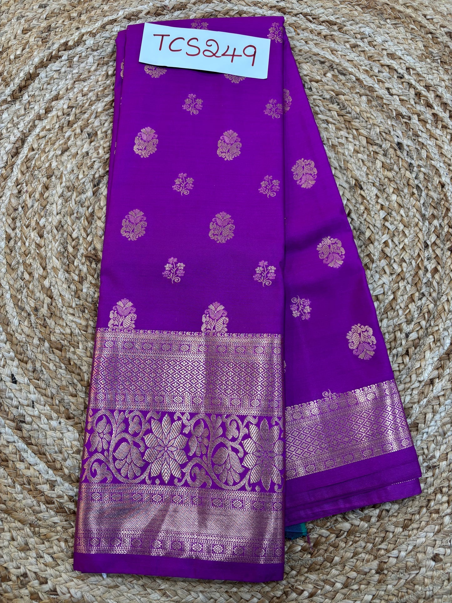Semi Kanchi Butta Sarees