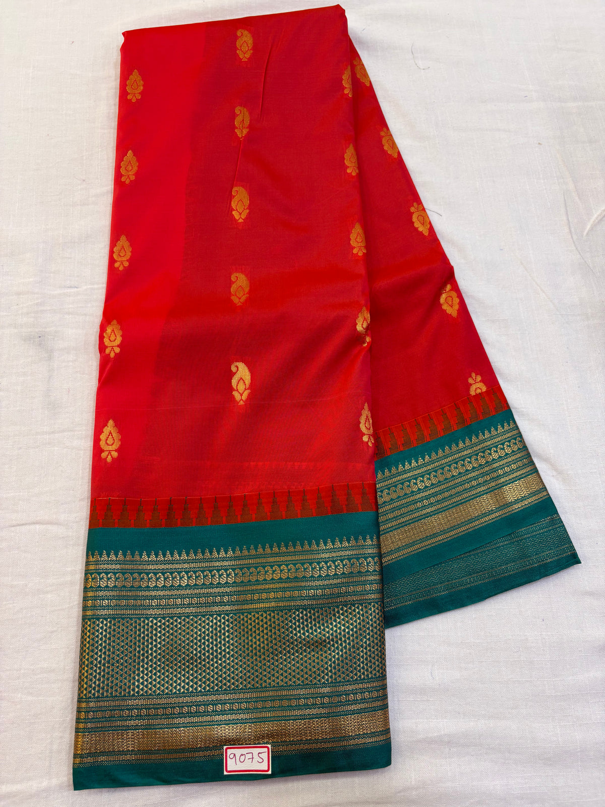 Semi Gadwal Saree