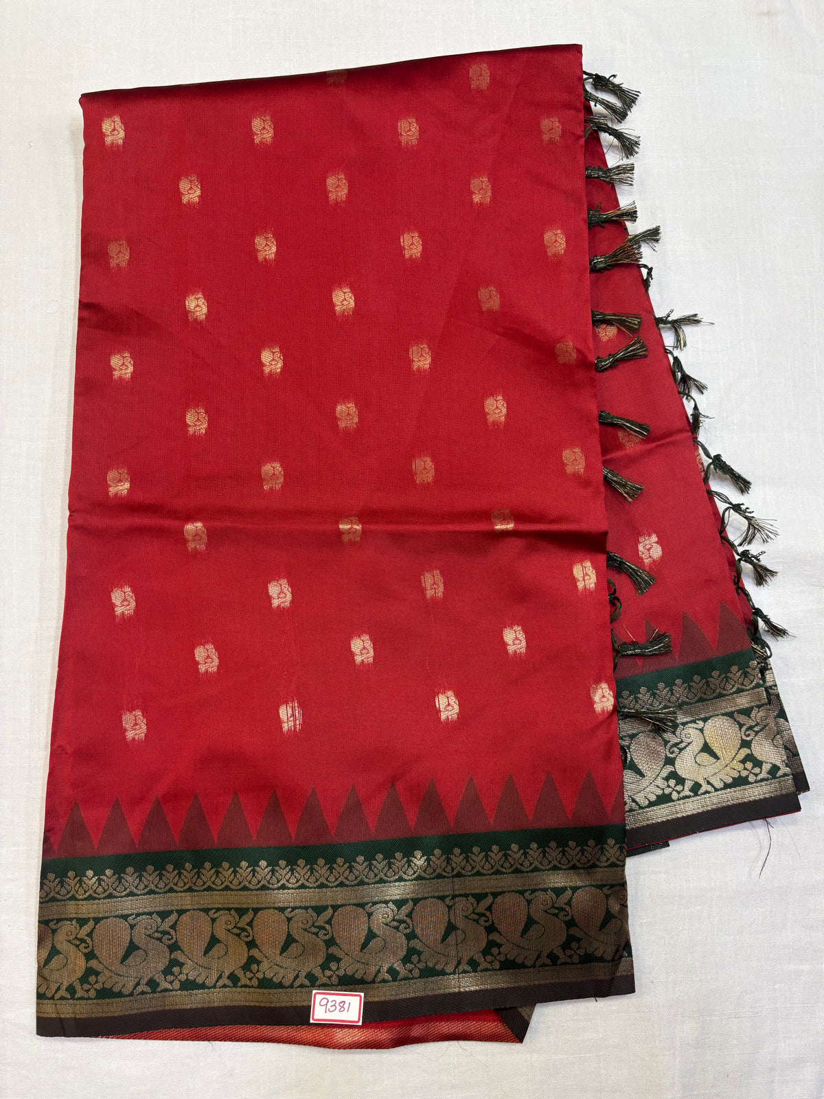 Soft silk Small Border Saree