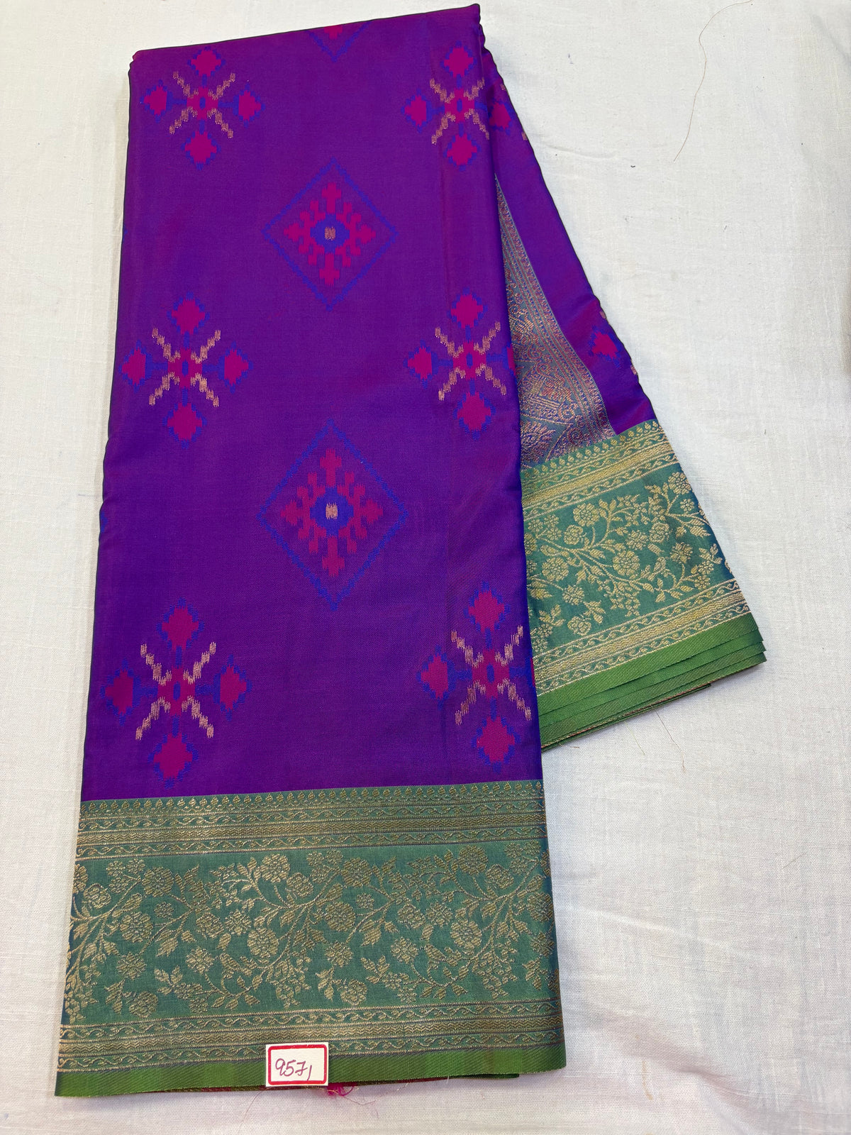 Kashika Pattu - Ikkat Design