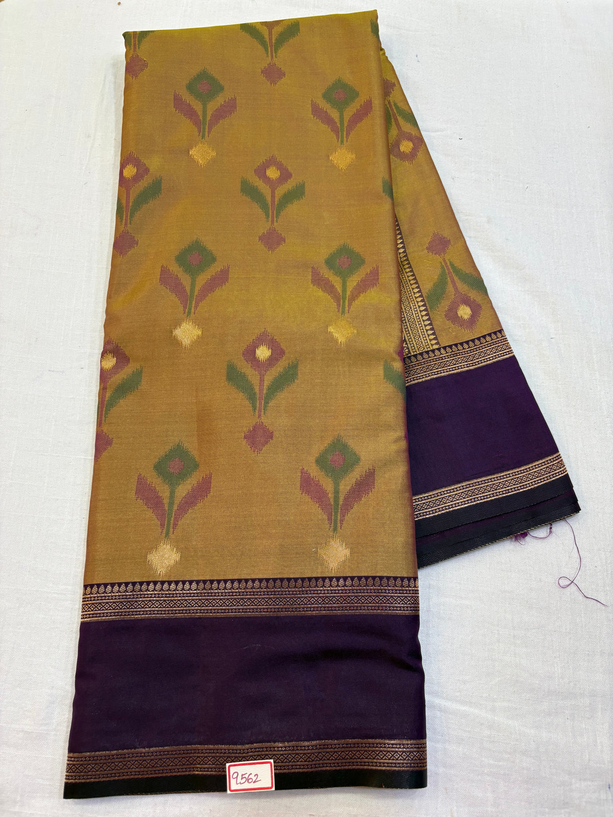 Kashika Pattu - Ikkat Design