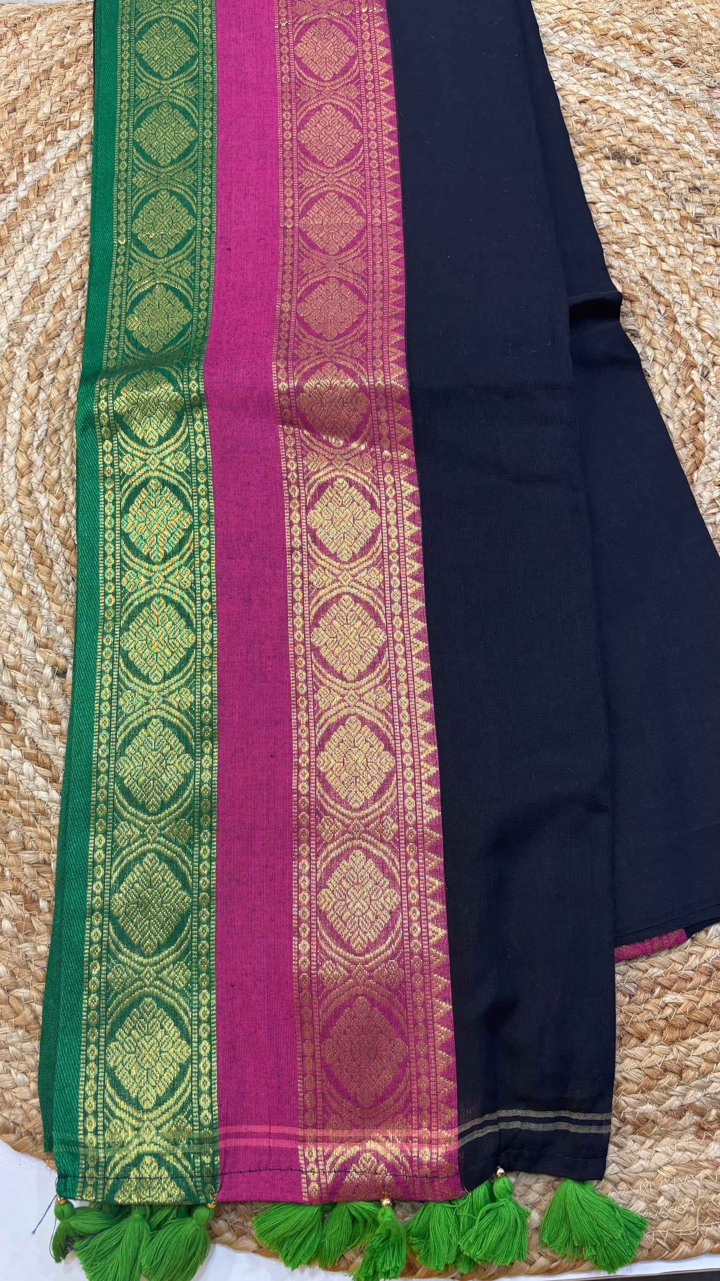 Mul Cotton Kanchi border Saree