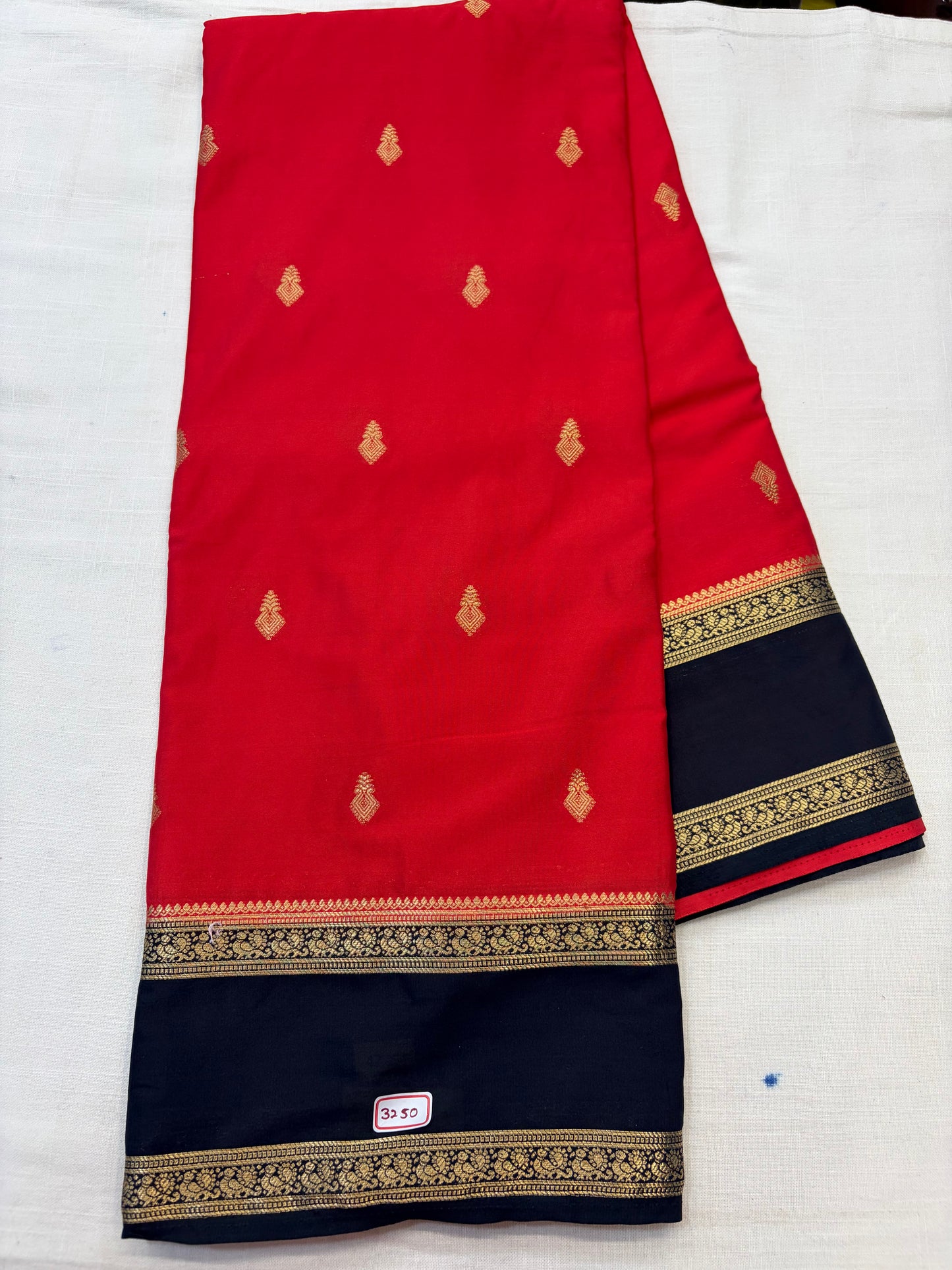 Mysore Crepe Gap Border Saree