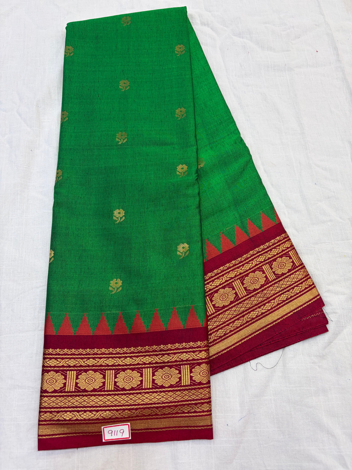 Semi Gadwal Sico Small border Saree