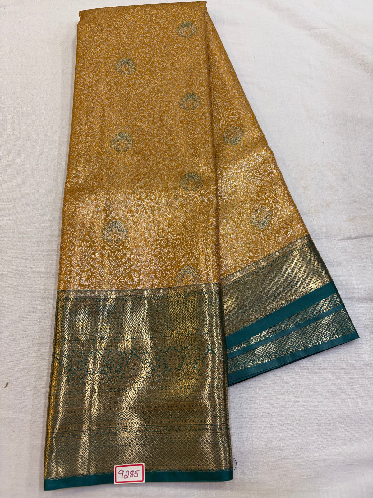 Semi Kanchi Tissue Pattu Saree - Pencil Work