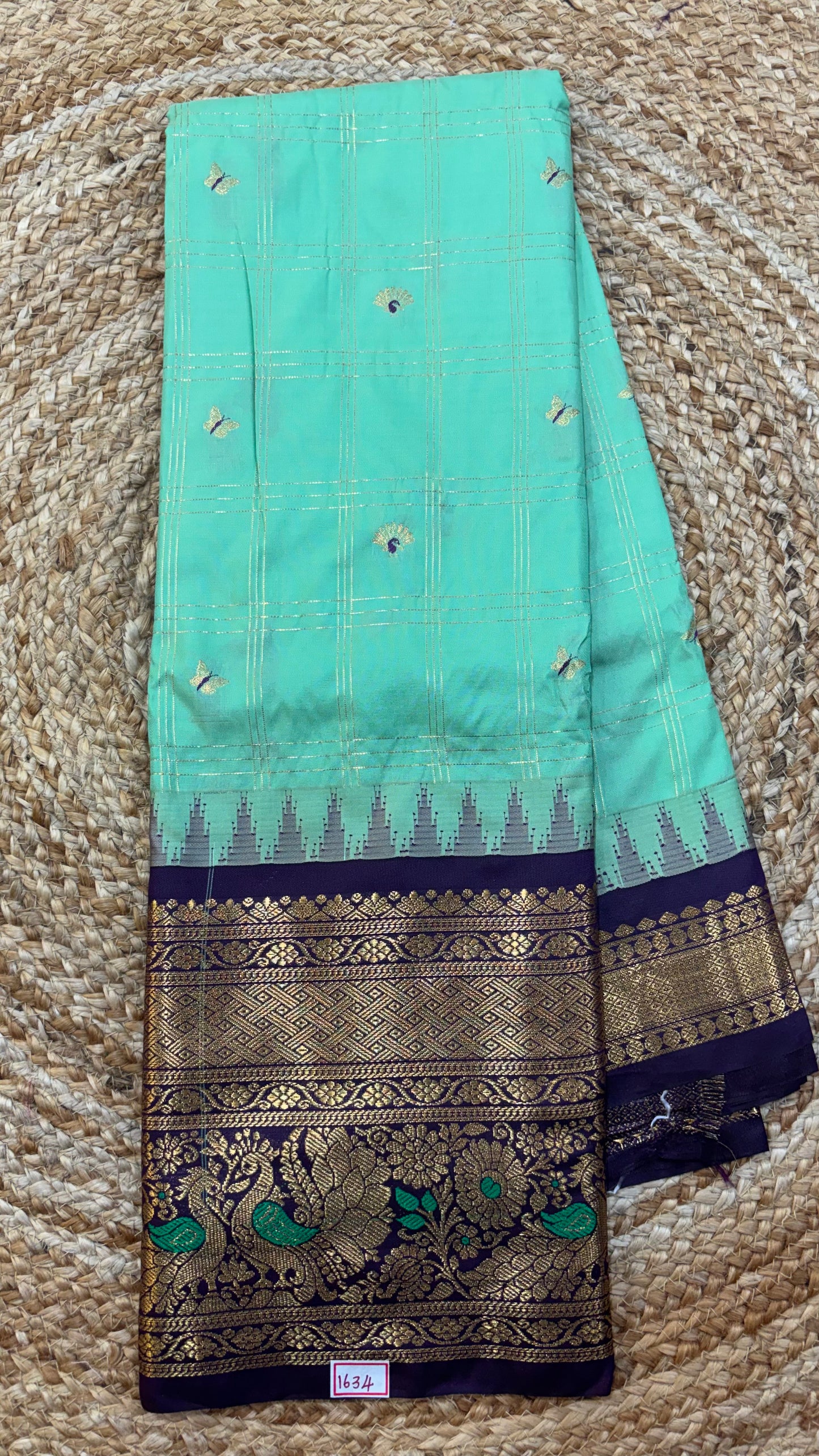 Semi Gadwal Checks Saree