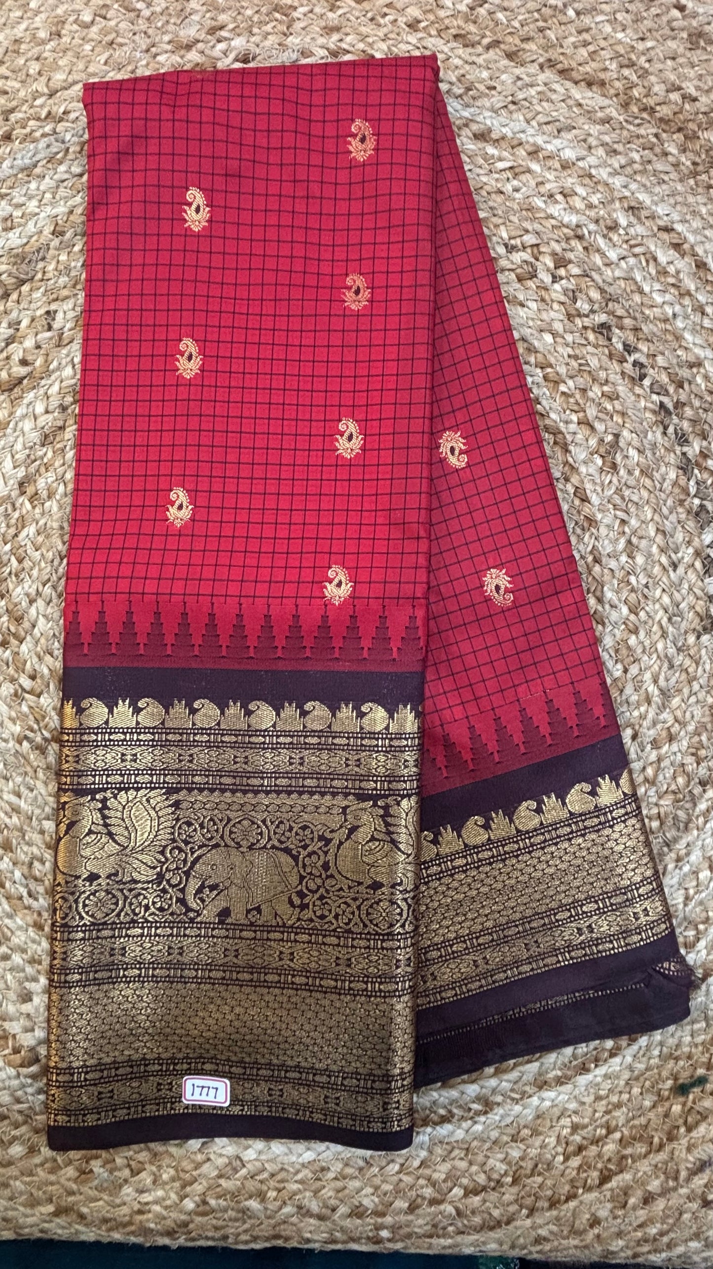 Semi Gadwal Checks Saree