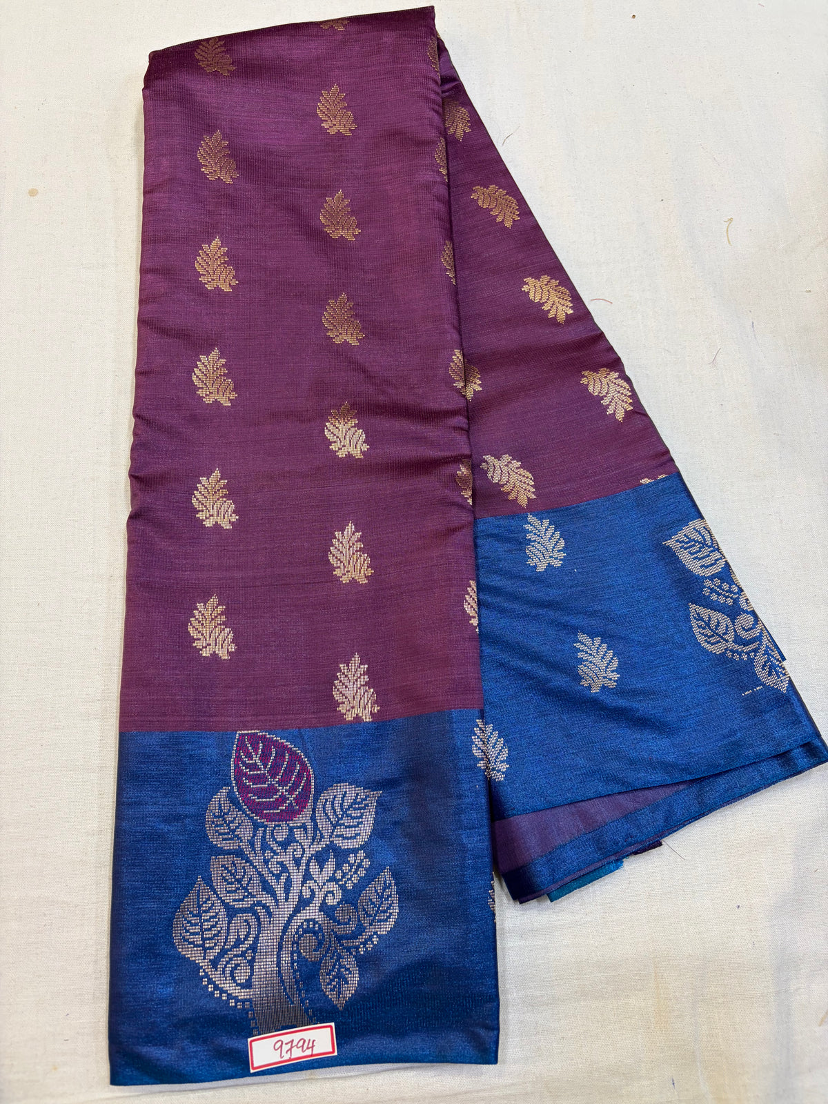 Semi Uppada Saree - Borderless Design