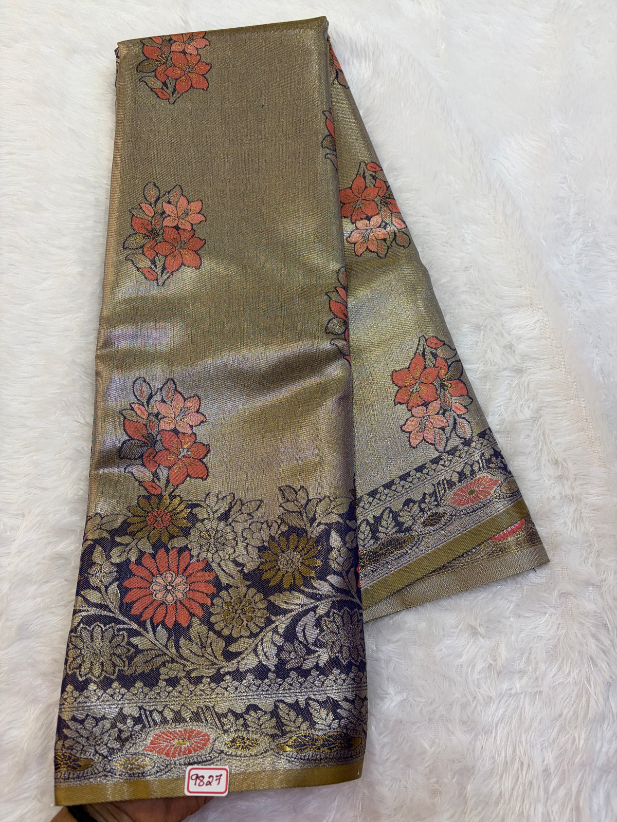 Semi Kanchi Tissue weaving Saree