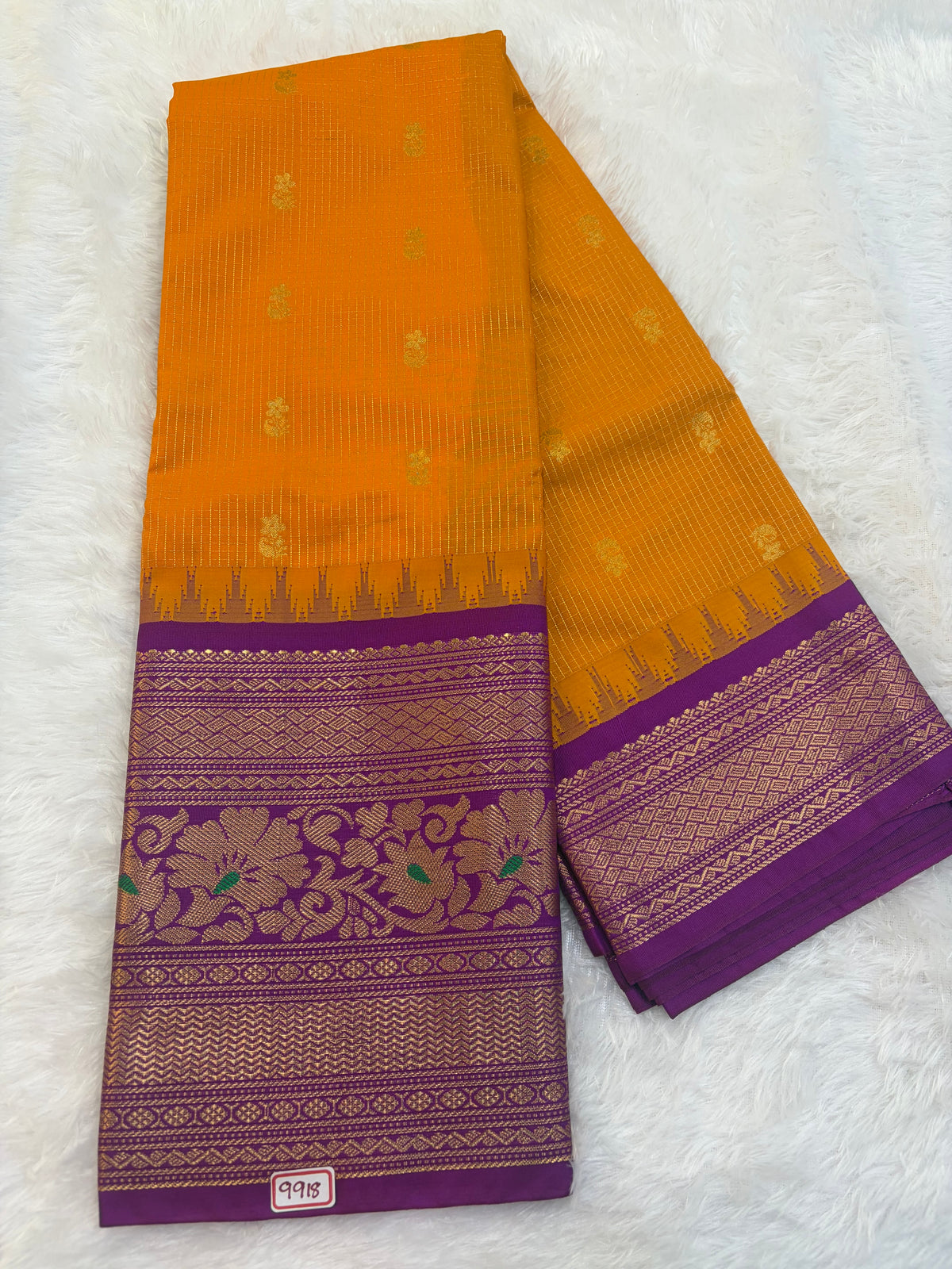 Semi Gadwal silk Vintage Checks with Meena Border Saree