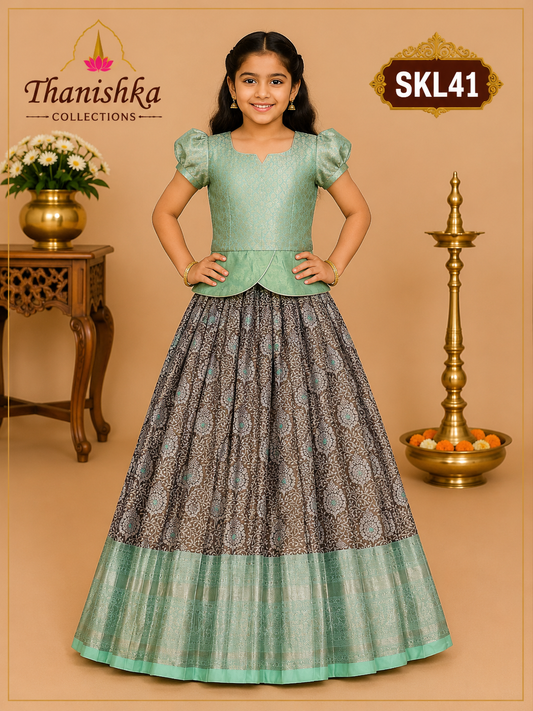 Kid’s lehenga Stitched