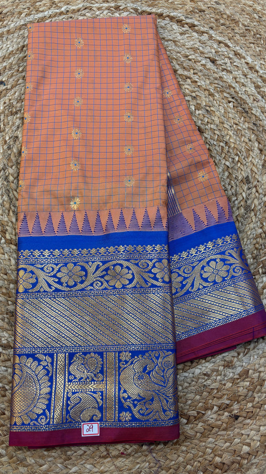 Semi Gadwal Checks Saree