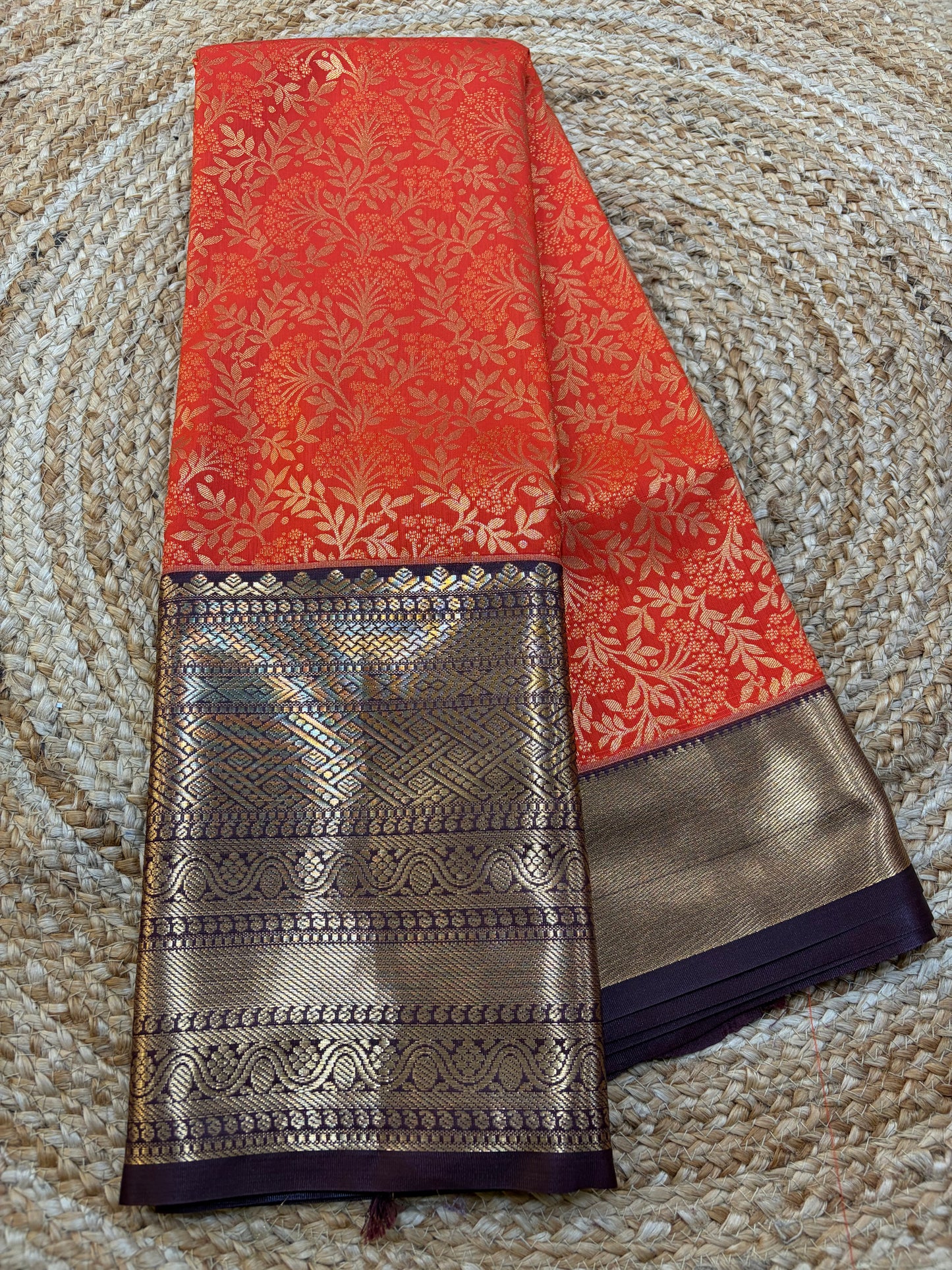 Semi Kanchi pattu Kuttu border sarees