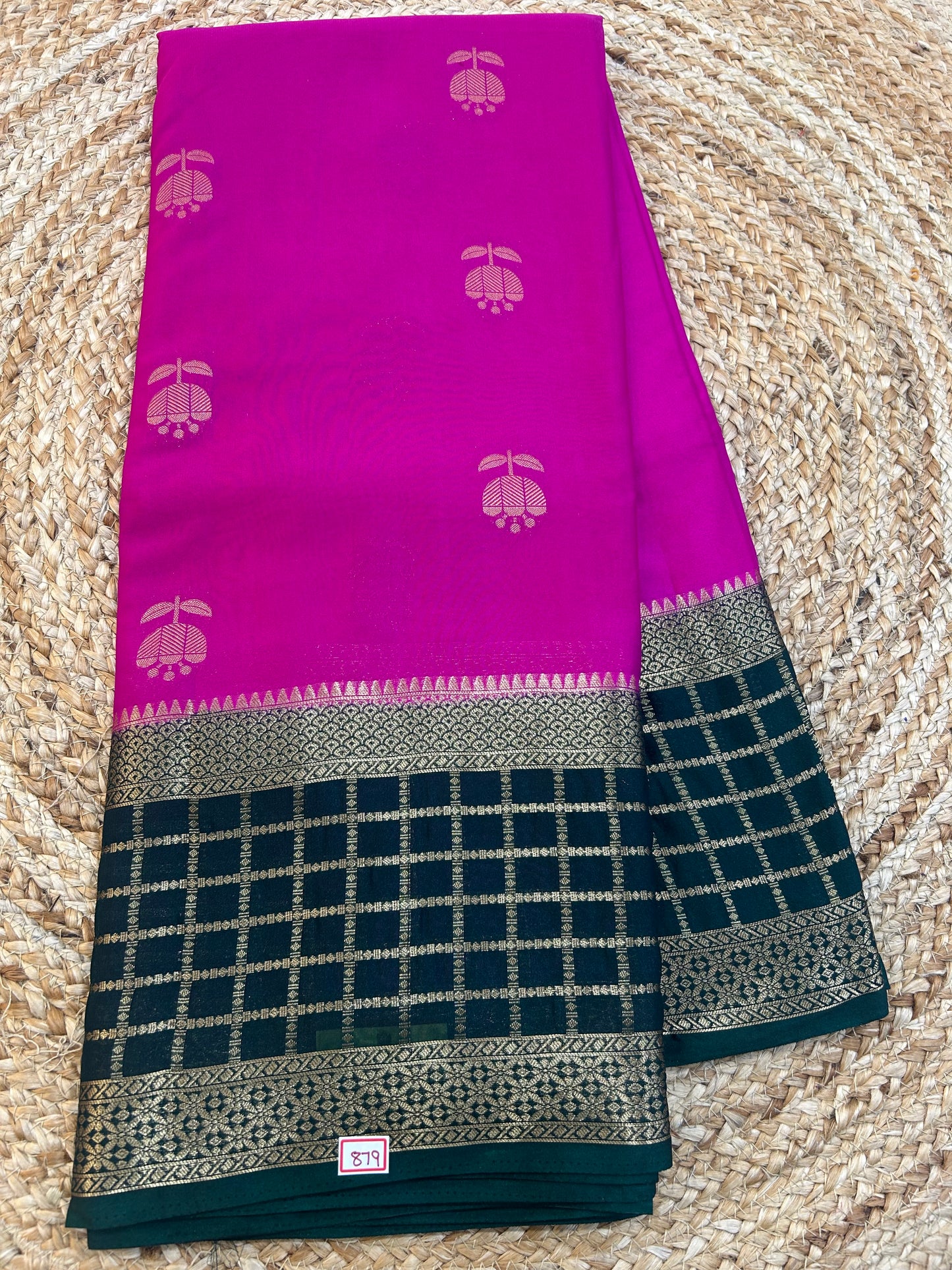 Mysore Crepe Gap borders rich pallu
