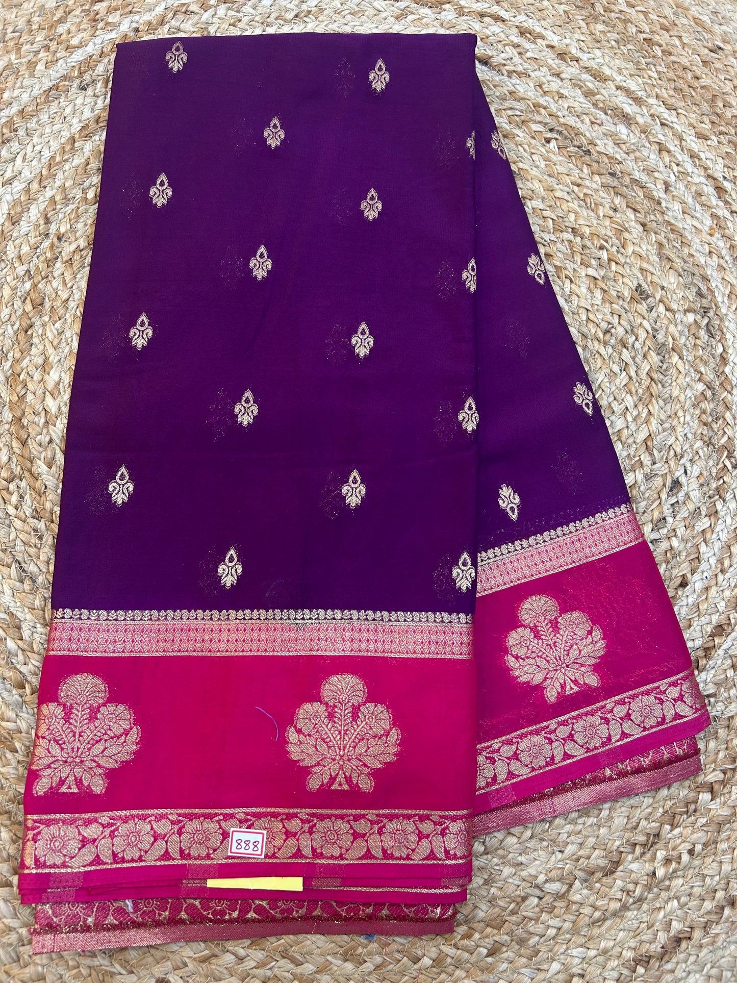 Mysore Crepe Gap borders rich pallu