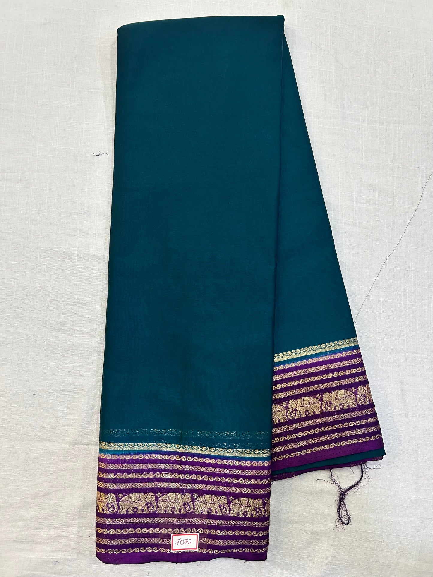 Mysore Crepe medium borders