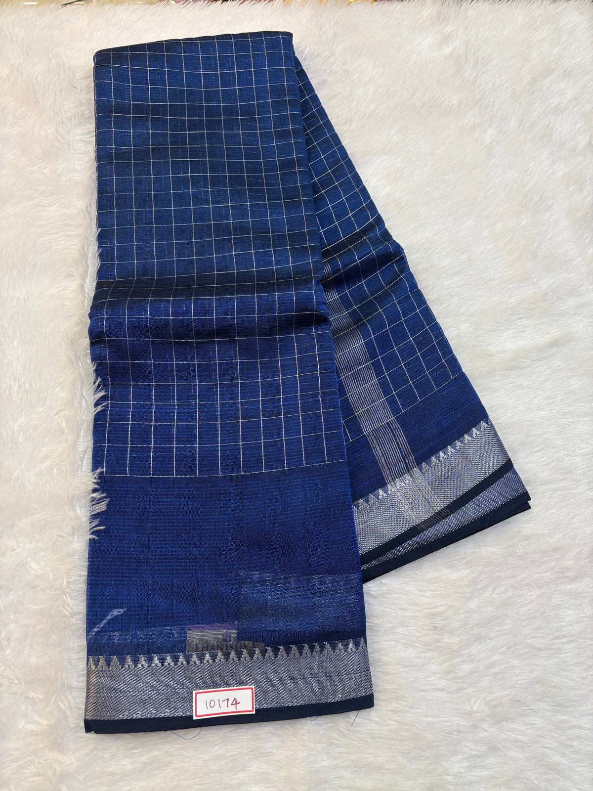 Mangalgiri Medium Border