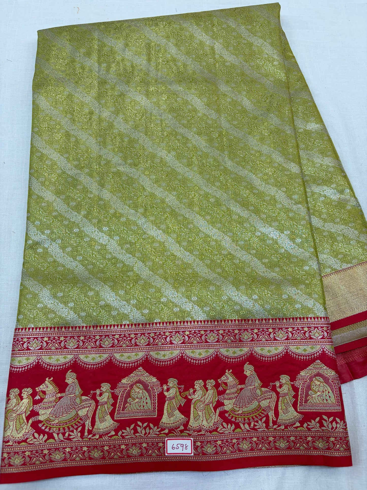 Meenakari Semi Kanchi Pattu Sarees