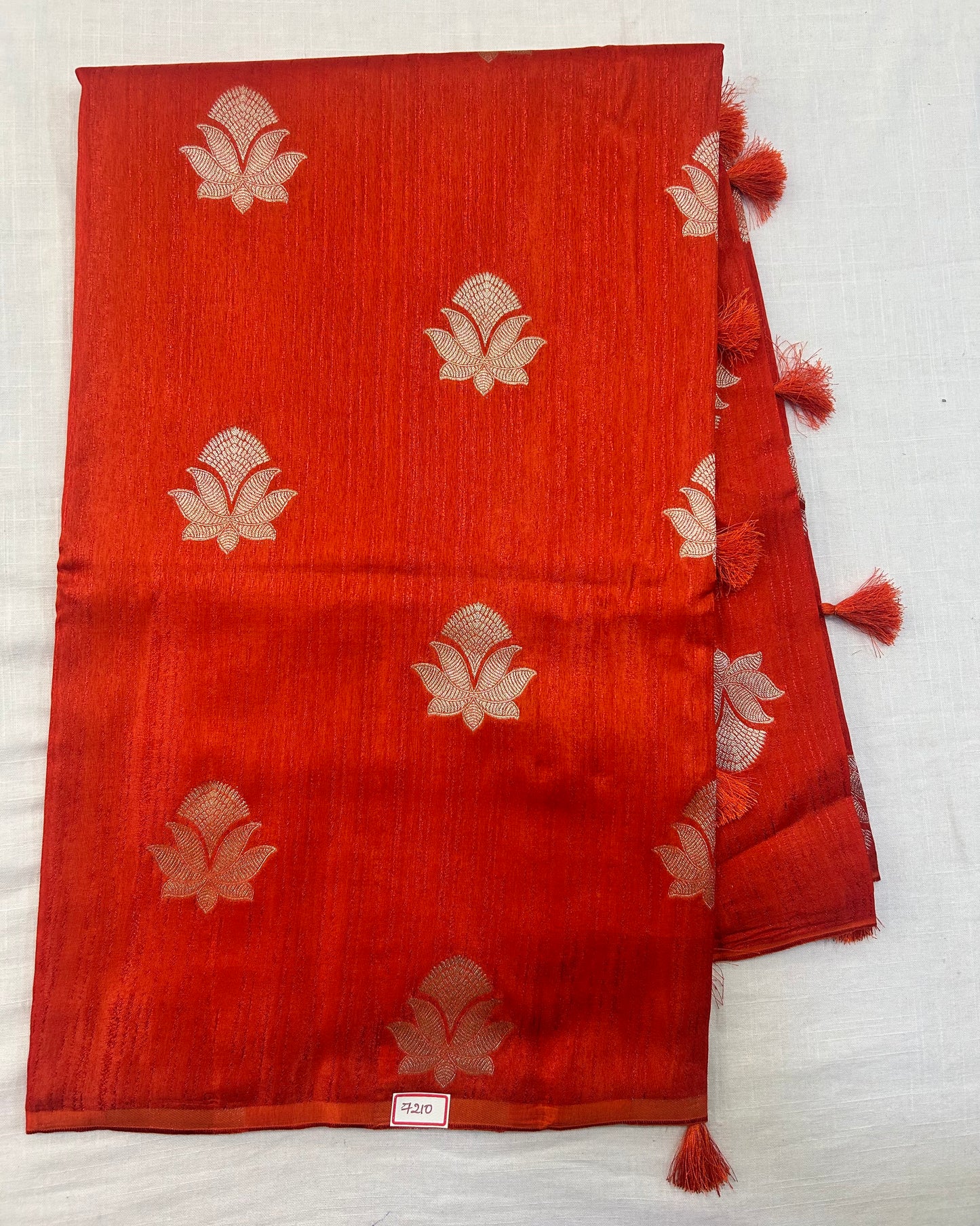 Banaras HO Saree
