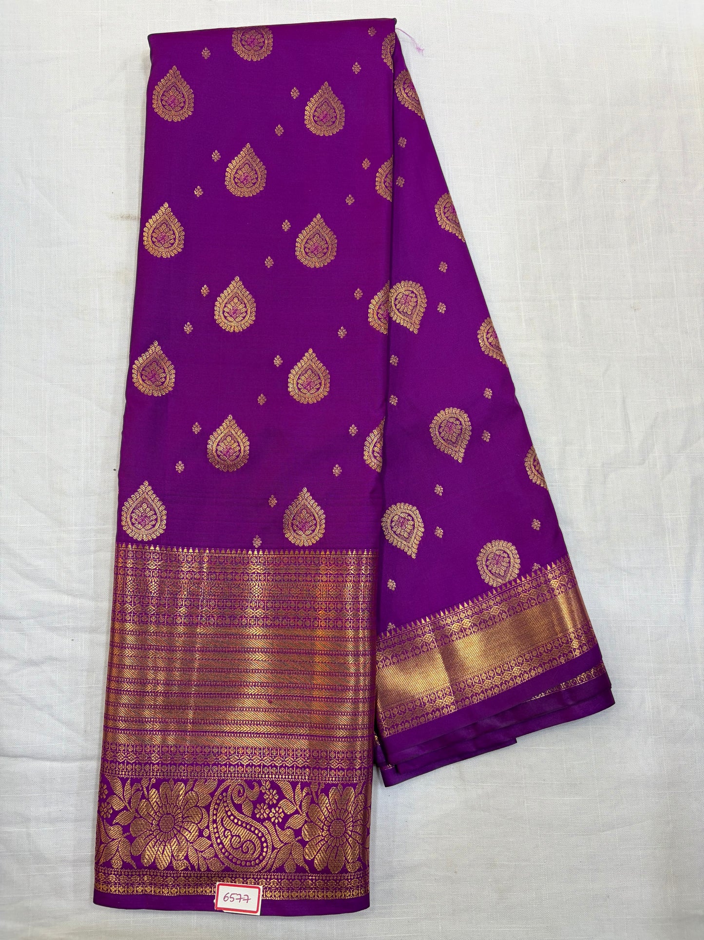 Semi Kanchi Butta Sarees