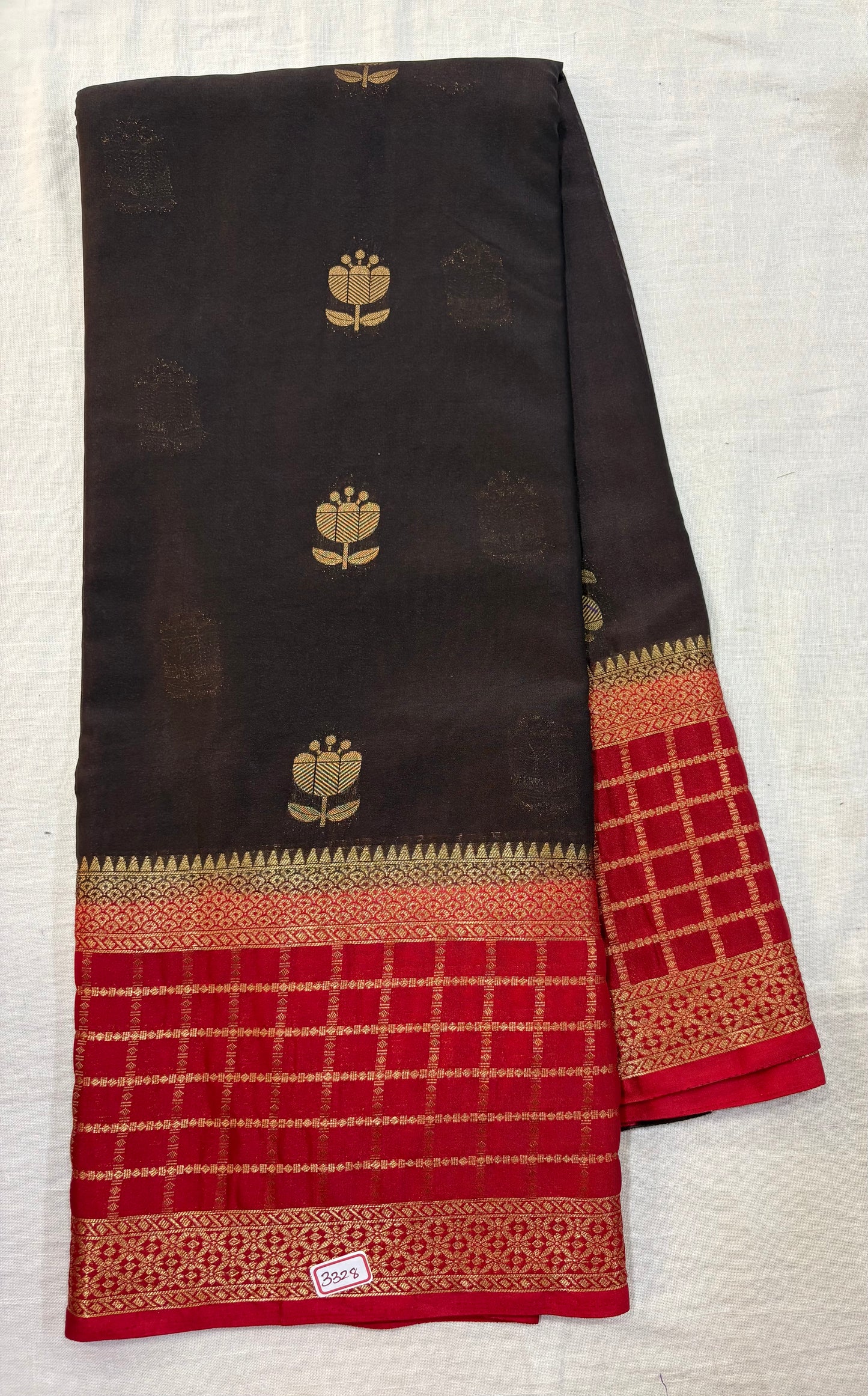 Mysore Crepe Gap borders Rich Pallu