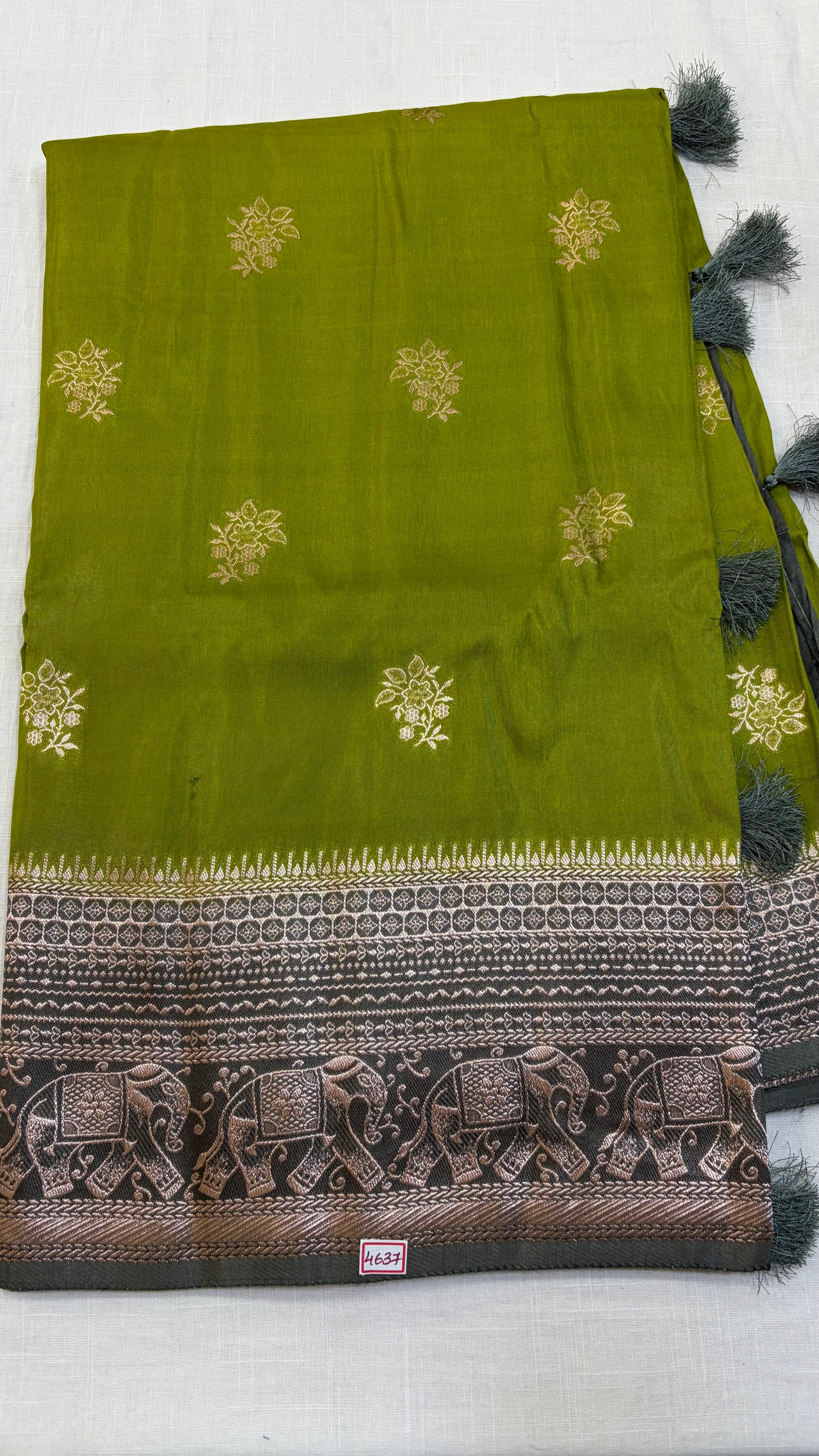 Russian Crepe saree