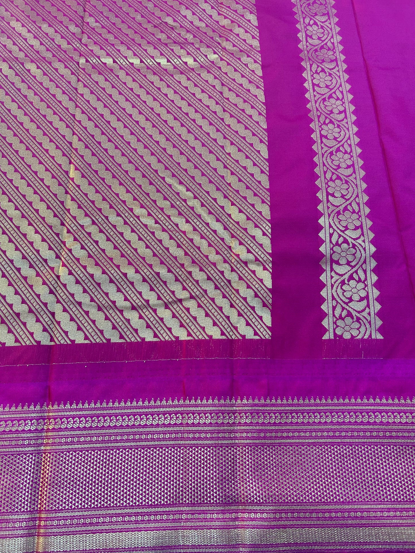 Semi Gadwal Silk Sareees