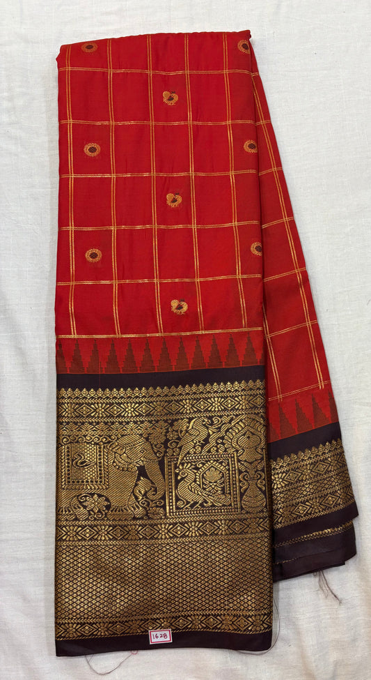 Semi Gadwal Checks Saree