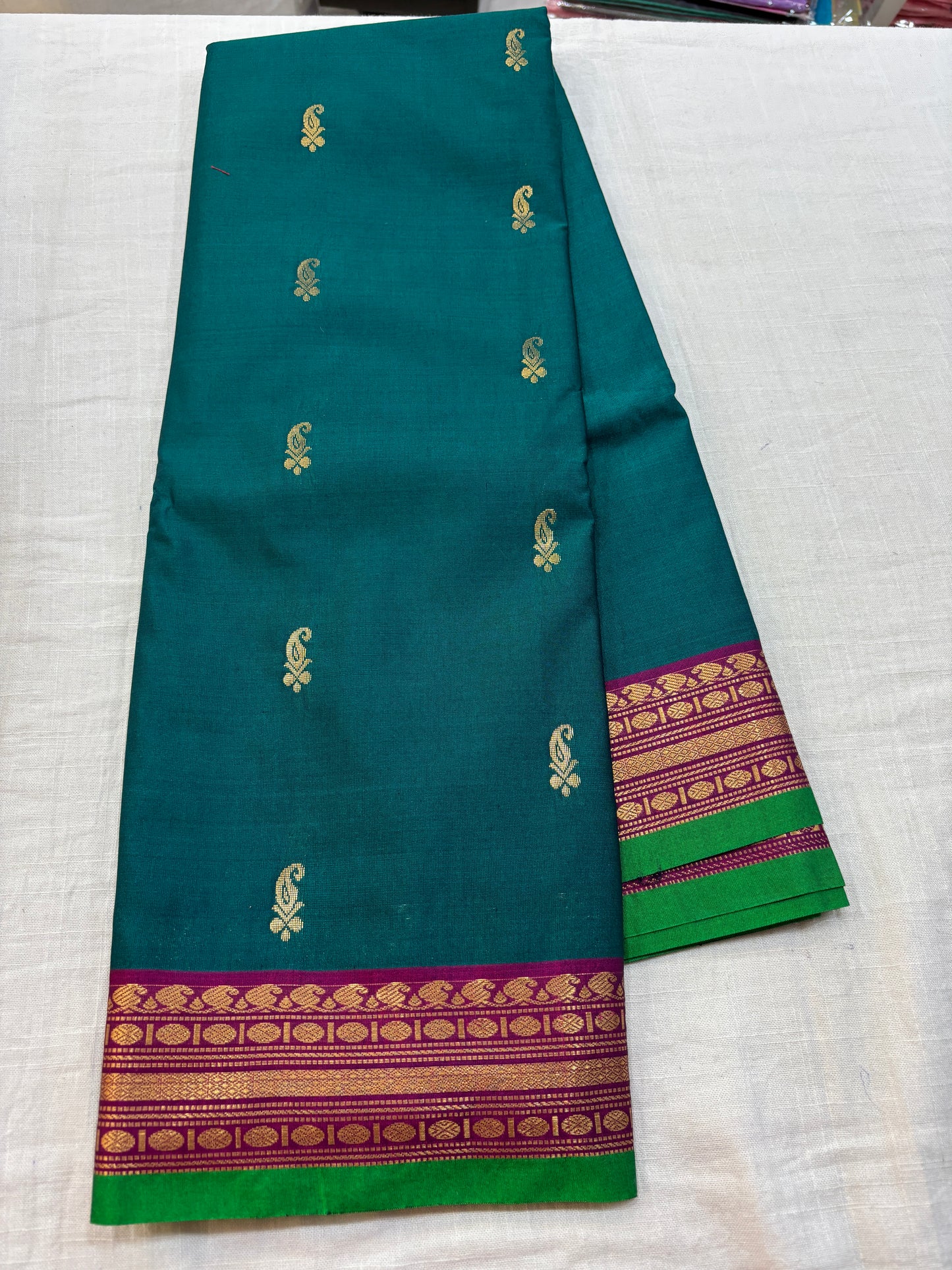 Semi Gadwal Sico Small Border sarees