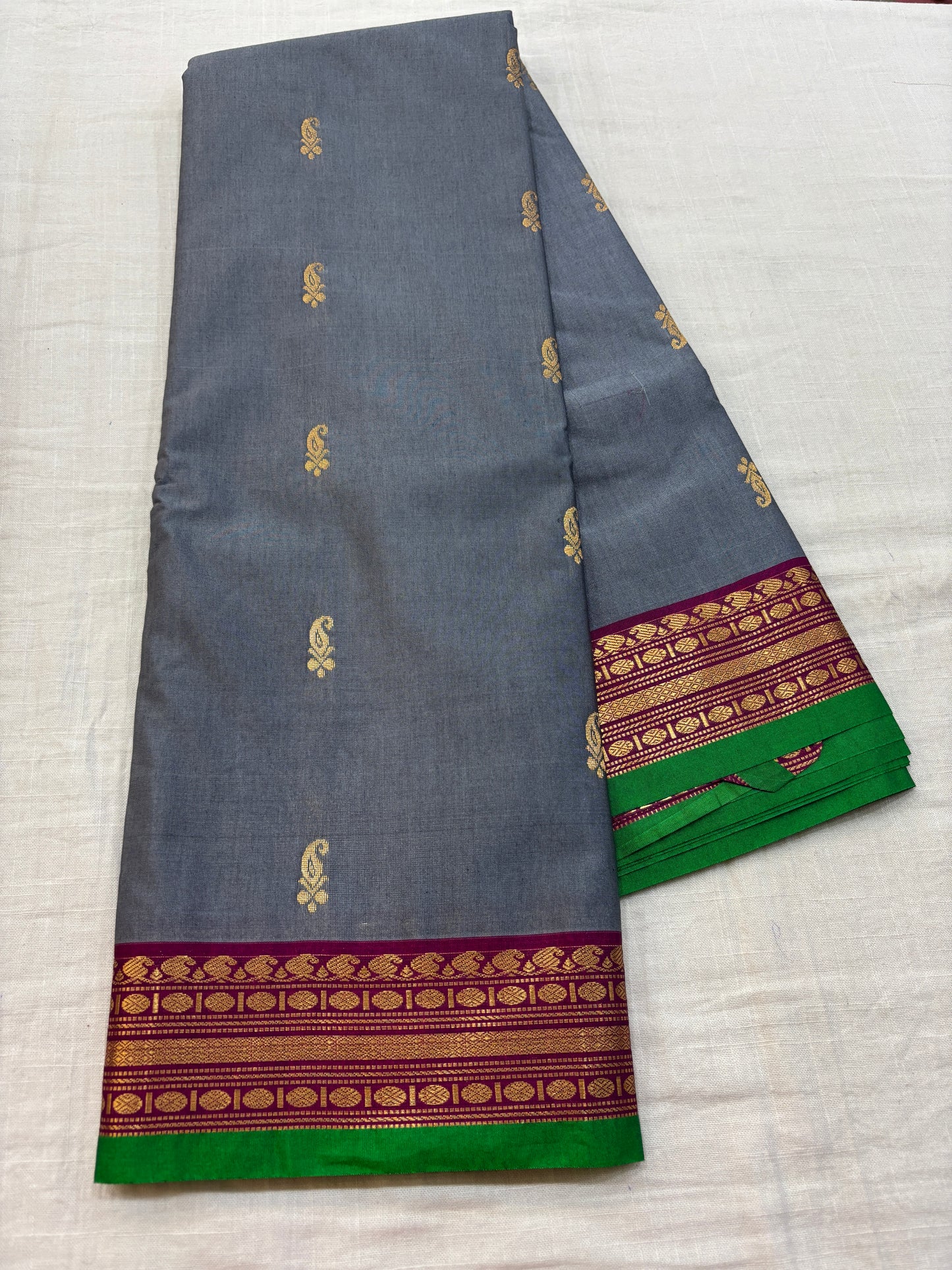 Semi Gadwal Sico Small Border sarees