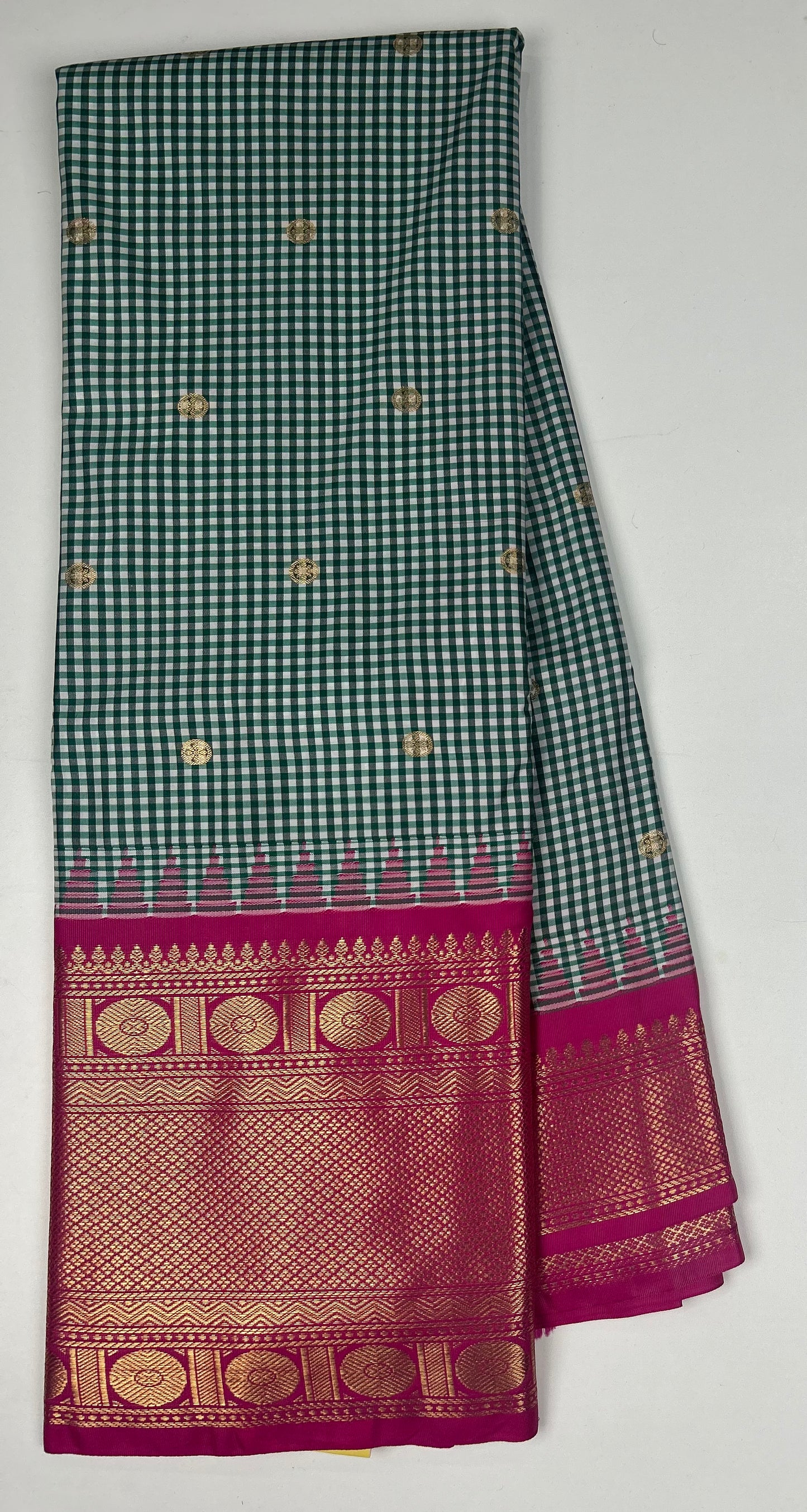Vintage Semi Gadwal Saree