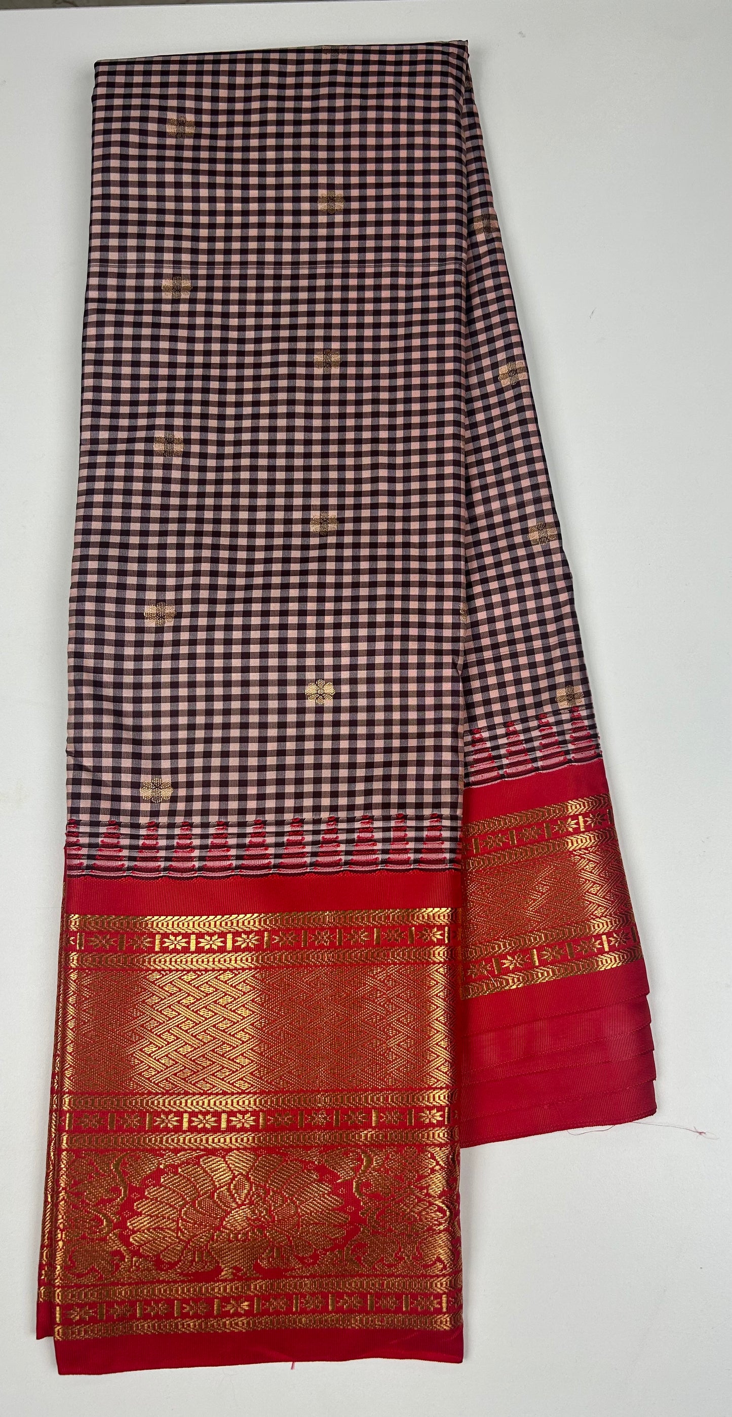 Vintage Semi Gadwal Saree