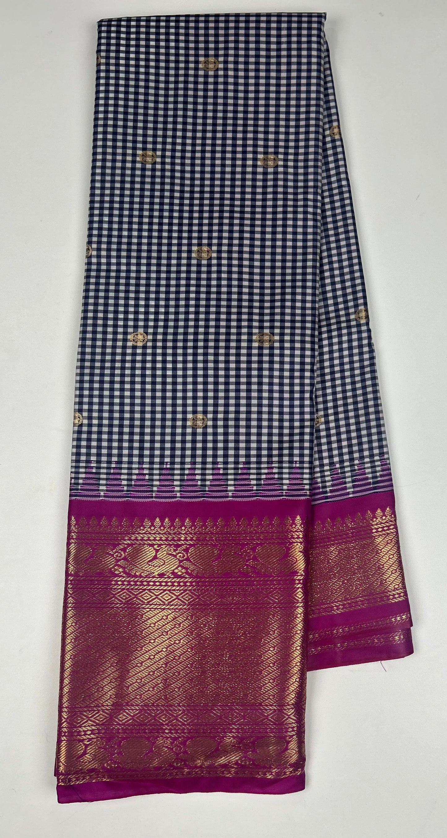 Vintage Semi Gadwal Saree