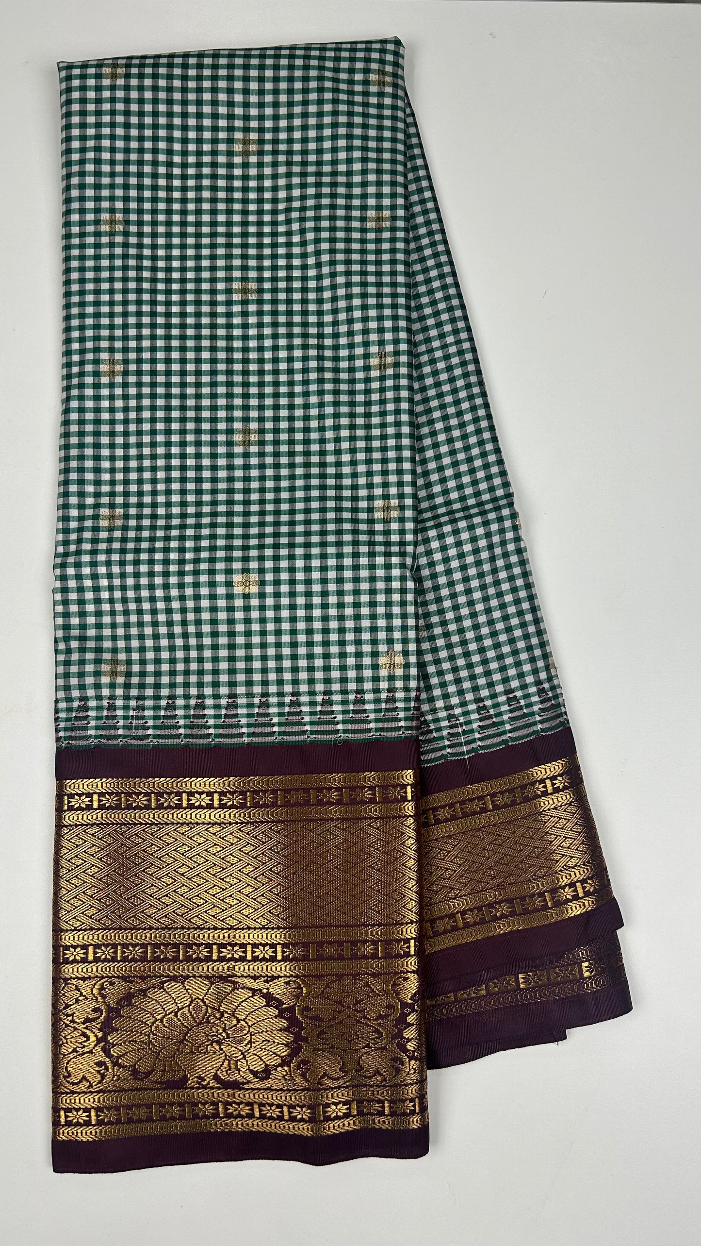 Vintage Semi Gadwal Saree