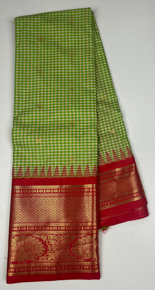 Vintage Semi Gadwal Saree