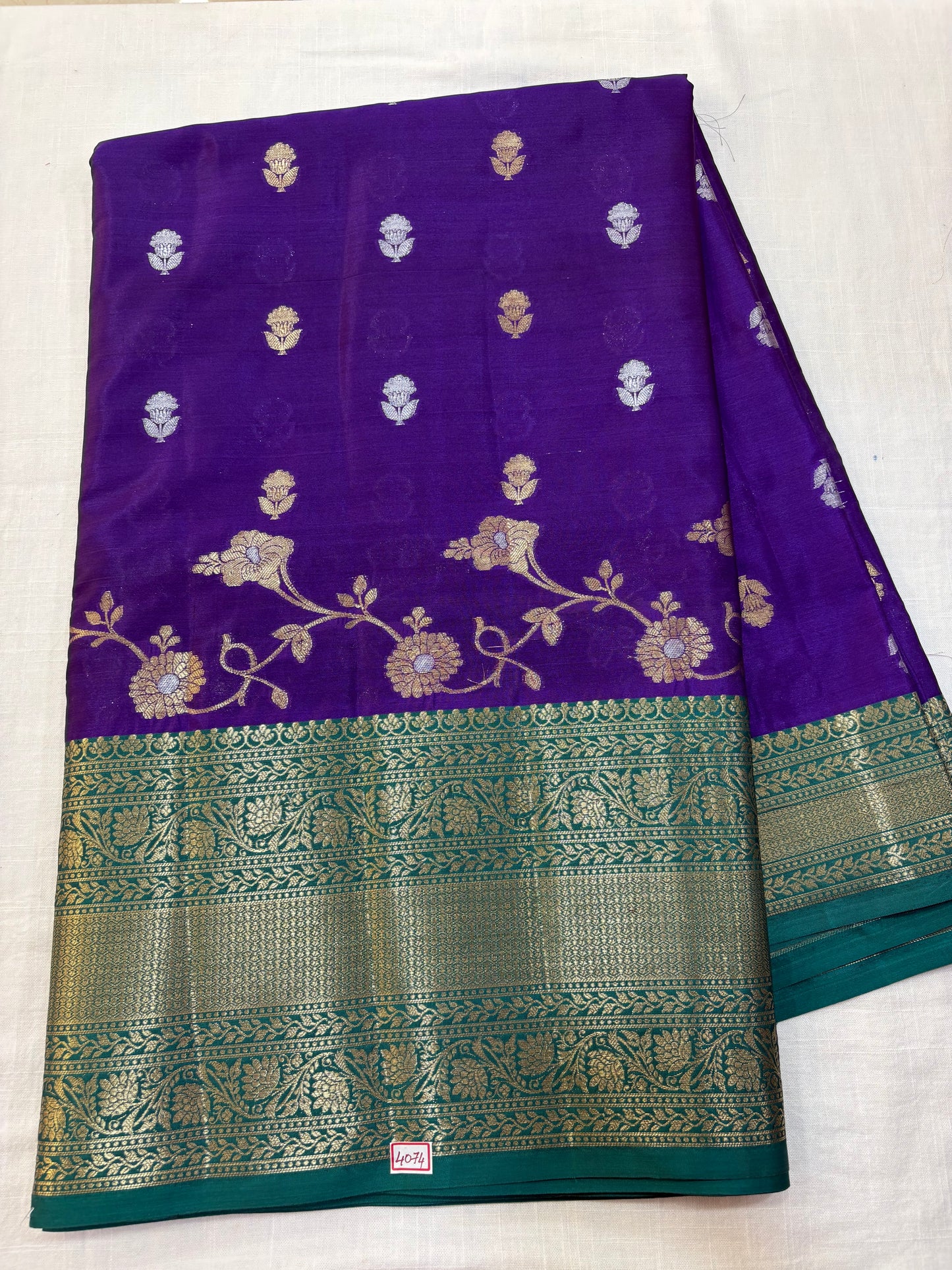 Kashika Pattu - Kanchi Pattu
