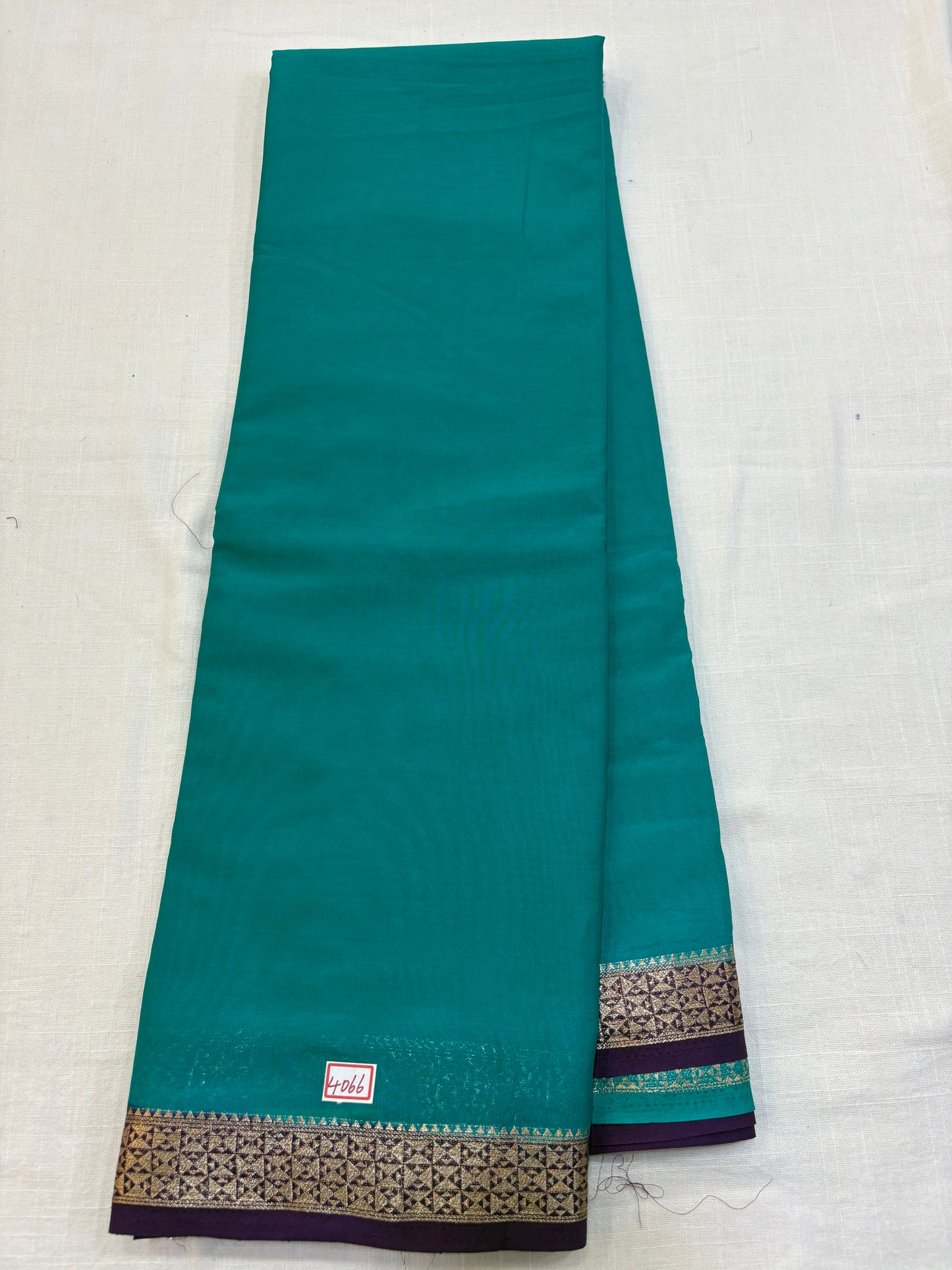 Mysore Crepe Small Borders