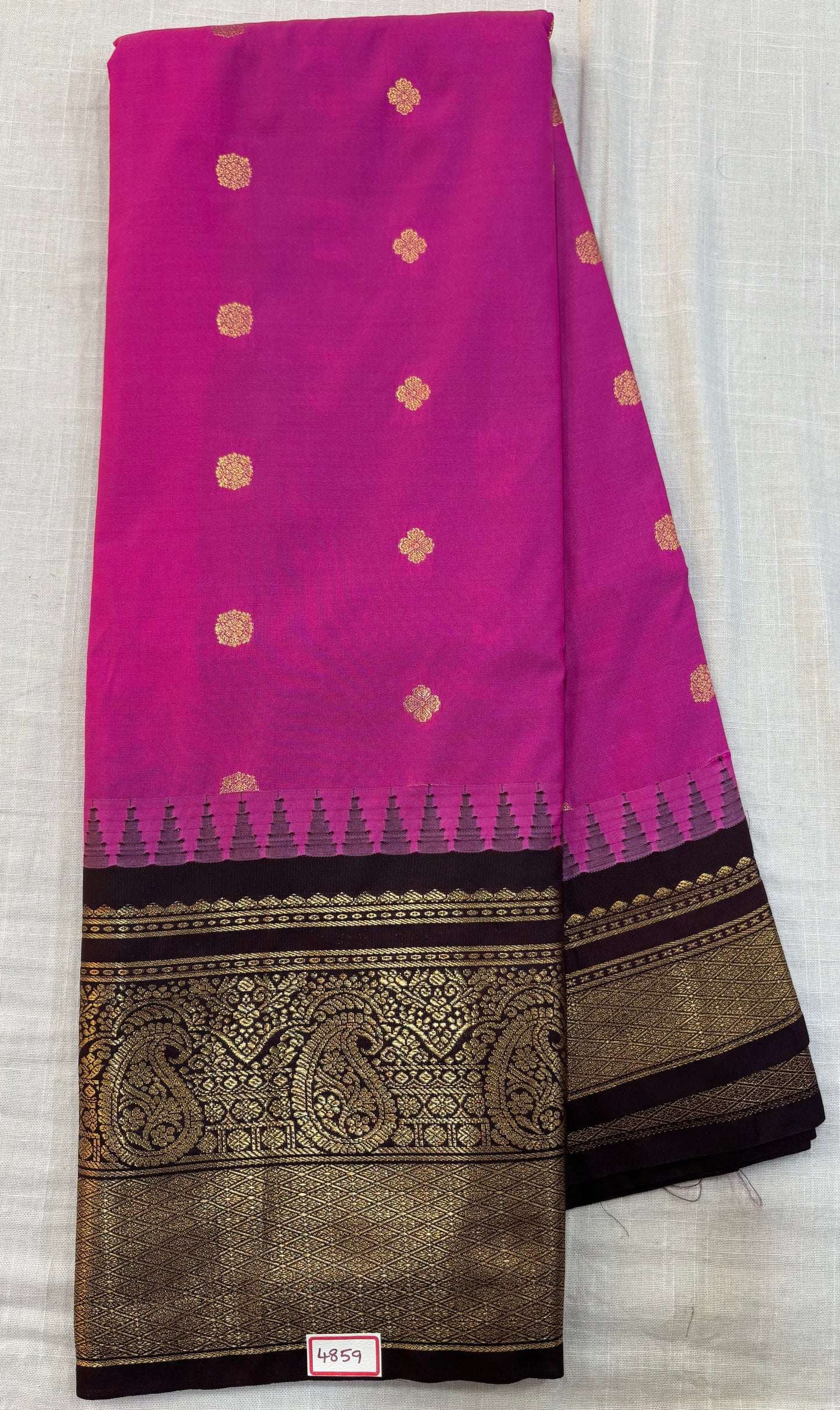 Semi Gadwal Saree